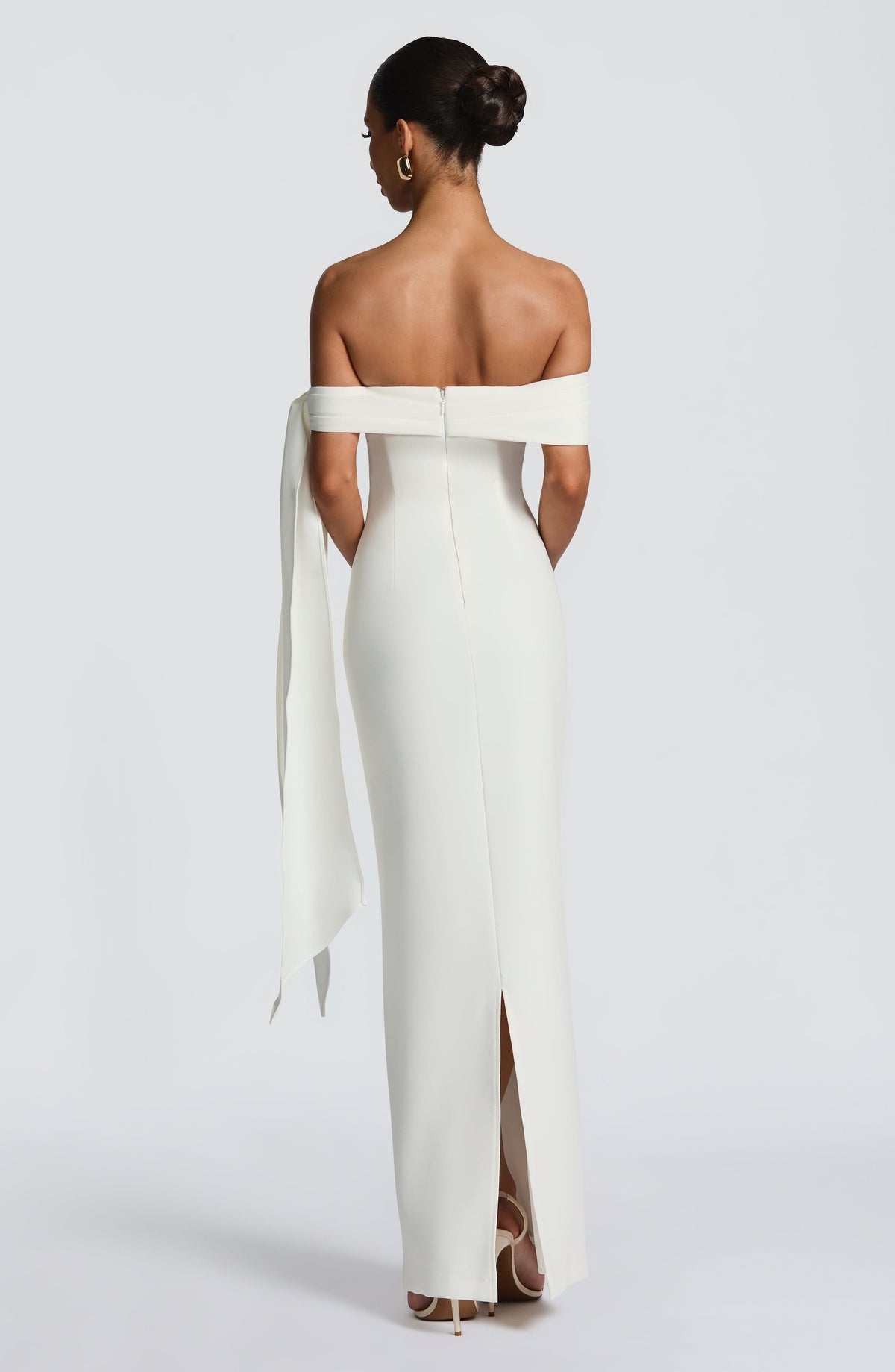 Flourenne Addyson Maxi Dress in Ivory