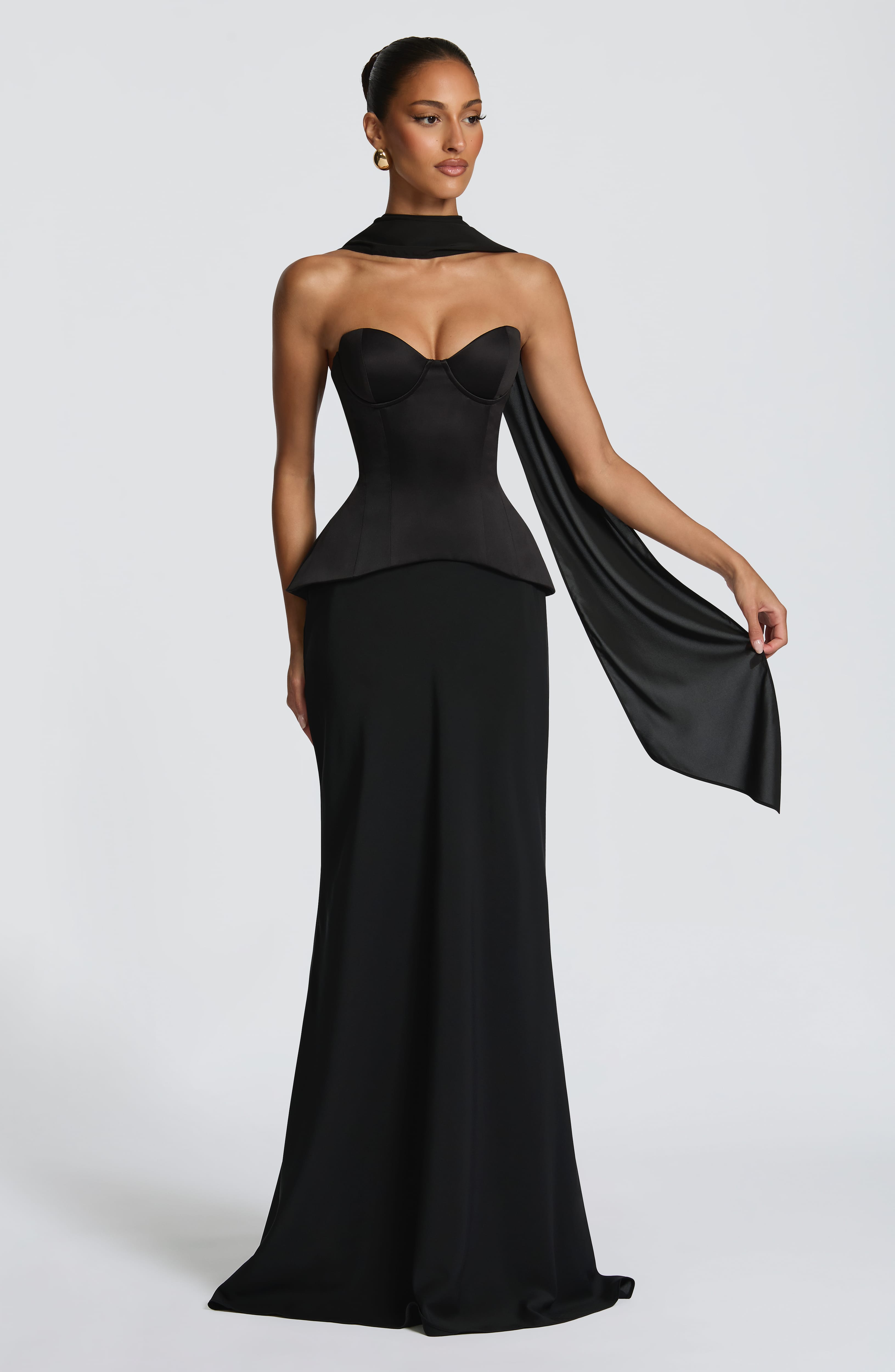 Flourenne Kaiana Maxi Skirt in Black