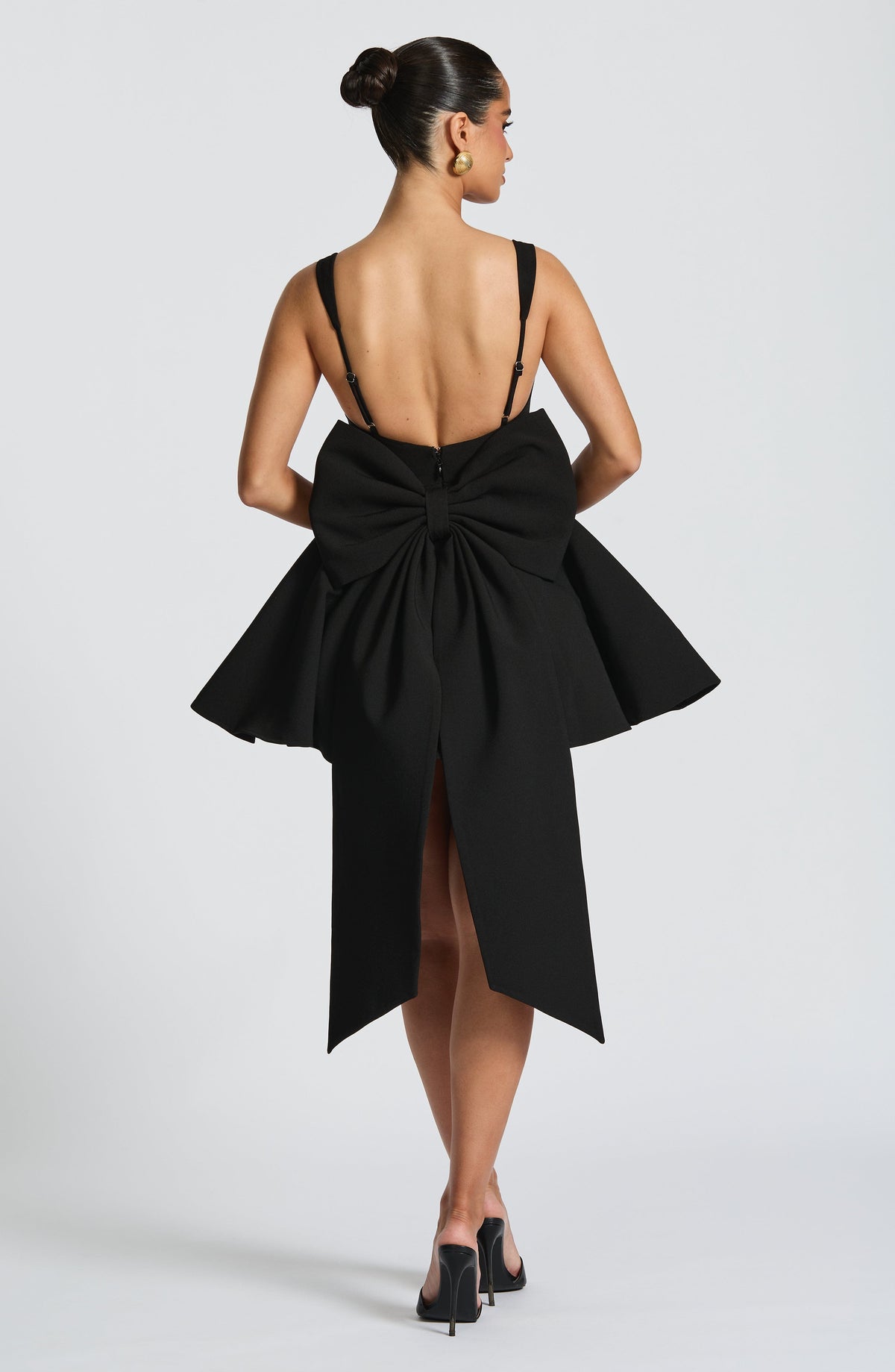 Flourenne Ruella Mini Dress in Black