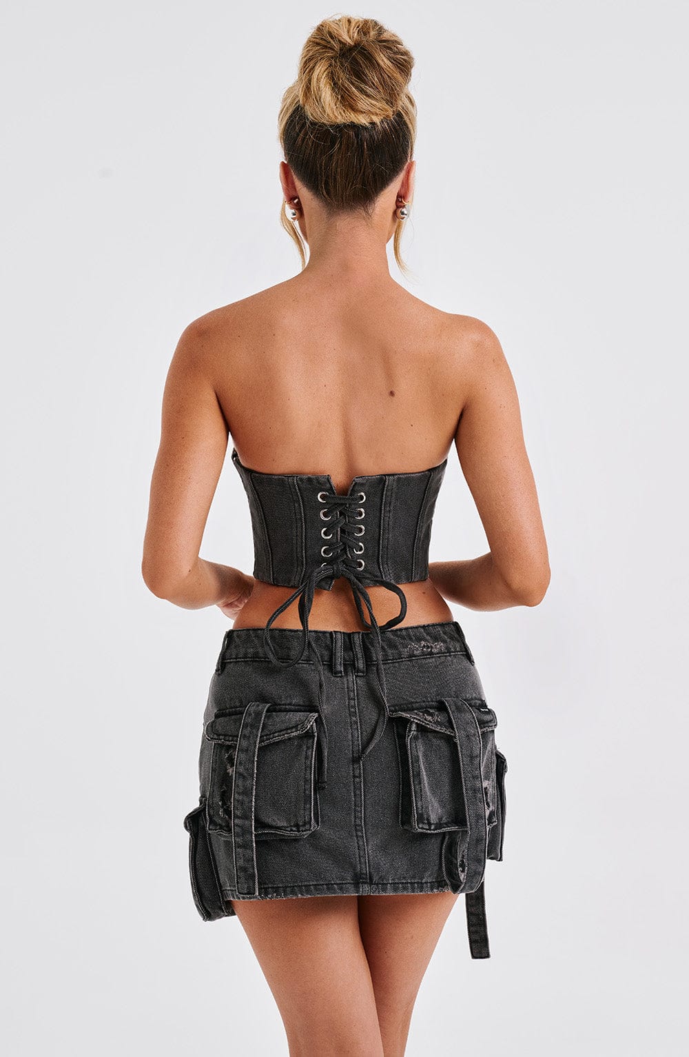 Flourenne Yasira Corset in Black