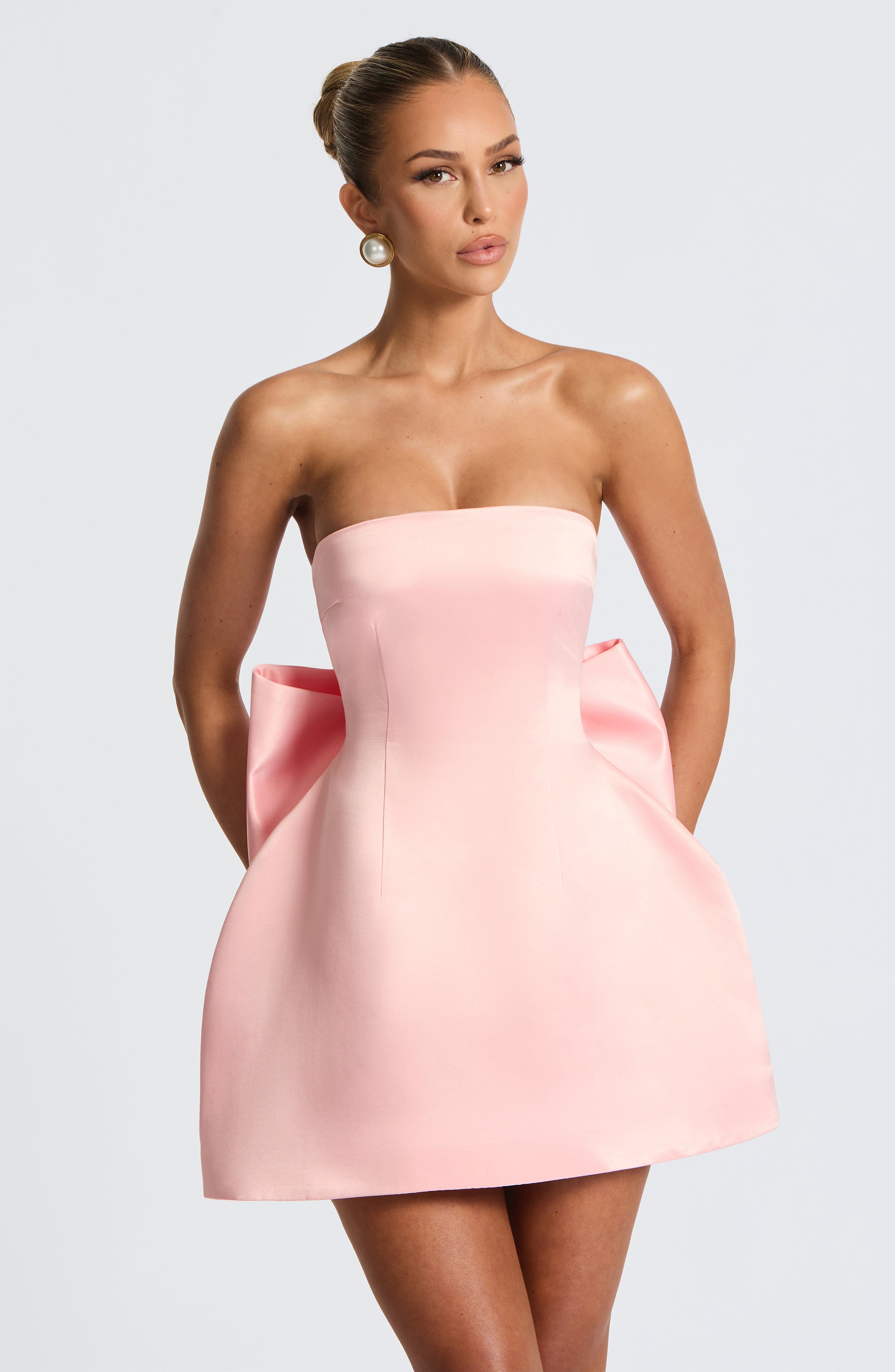 Fioreclo Abbie Mini Dress in Blush