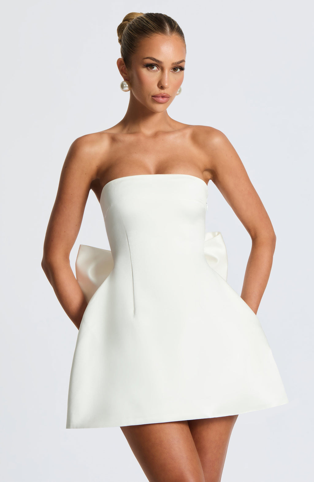 Fioreclo Abbie Mini Dress in Ivory