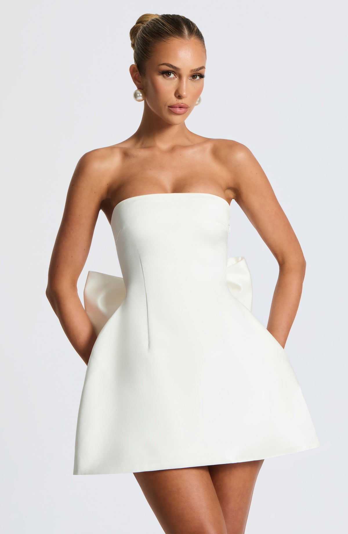 Fioreclo Abbie Mini Dress in Ivory