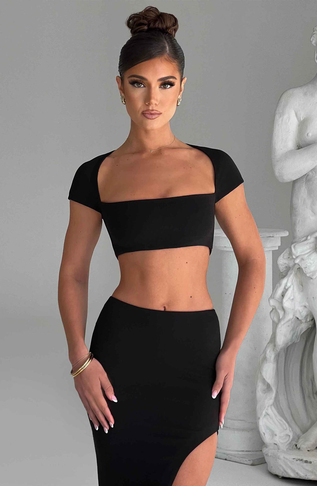 Fioreclo Adornia Top in Black
