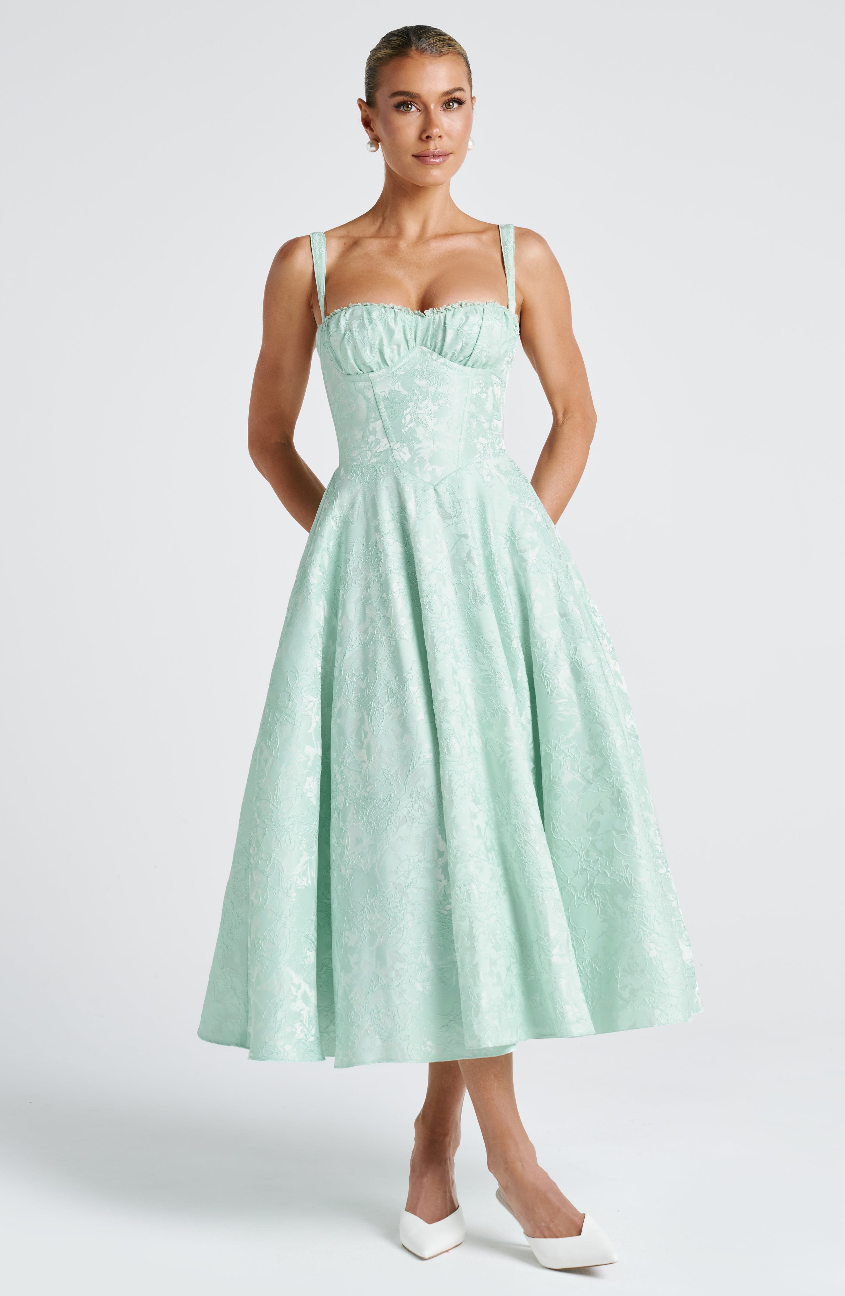 Fioreclo Amorae Midi Dress in Mint
