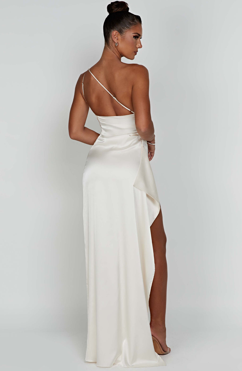 Fioreclo Ariel Maxi Dress in Ivory