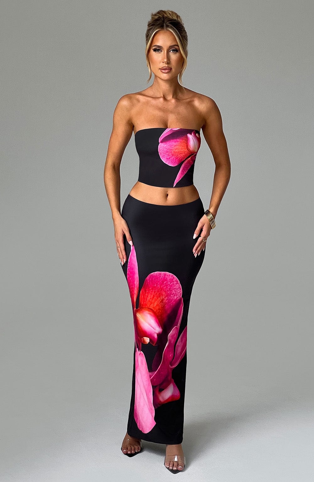 Flourenne Alaris Maxi Skirt in Black Floral Print