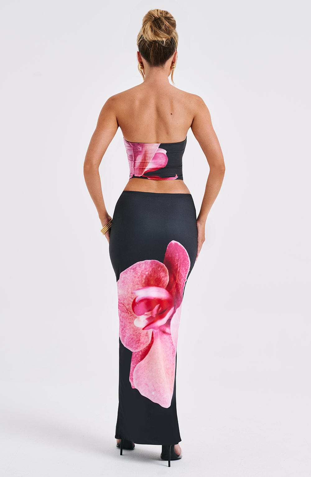 Flourenne Alaris Maxi Skirt in Black Floral Print