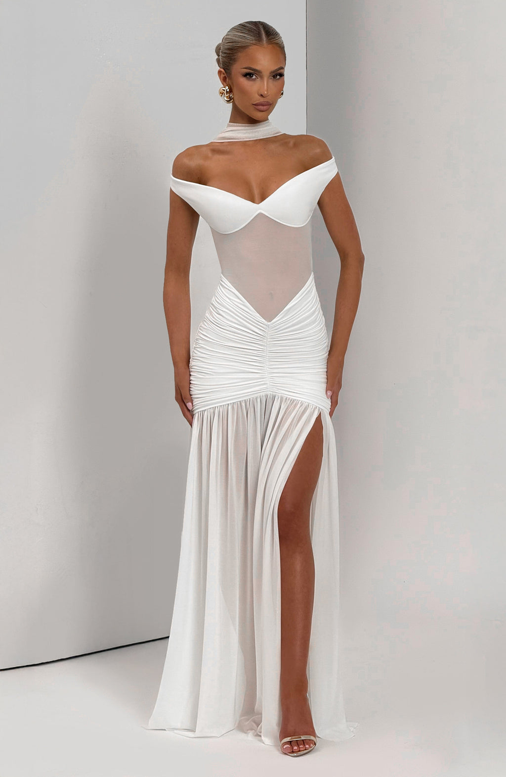 Flourenne Alaya Maxi Dress in Ivory