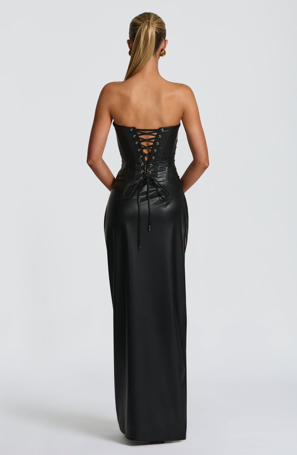 Flourenne Alva Maxi Dress in Black