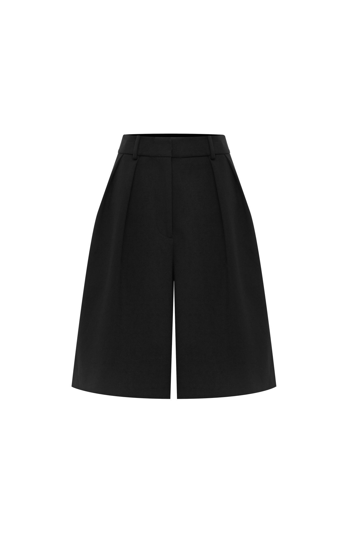 Flourenne Amarah Bermuda Shorts in Black
