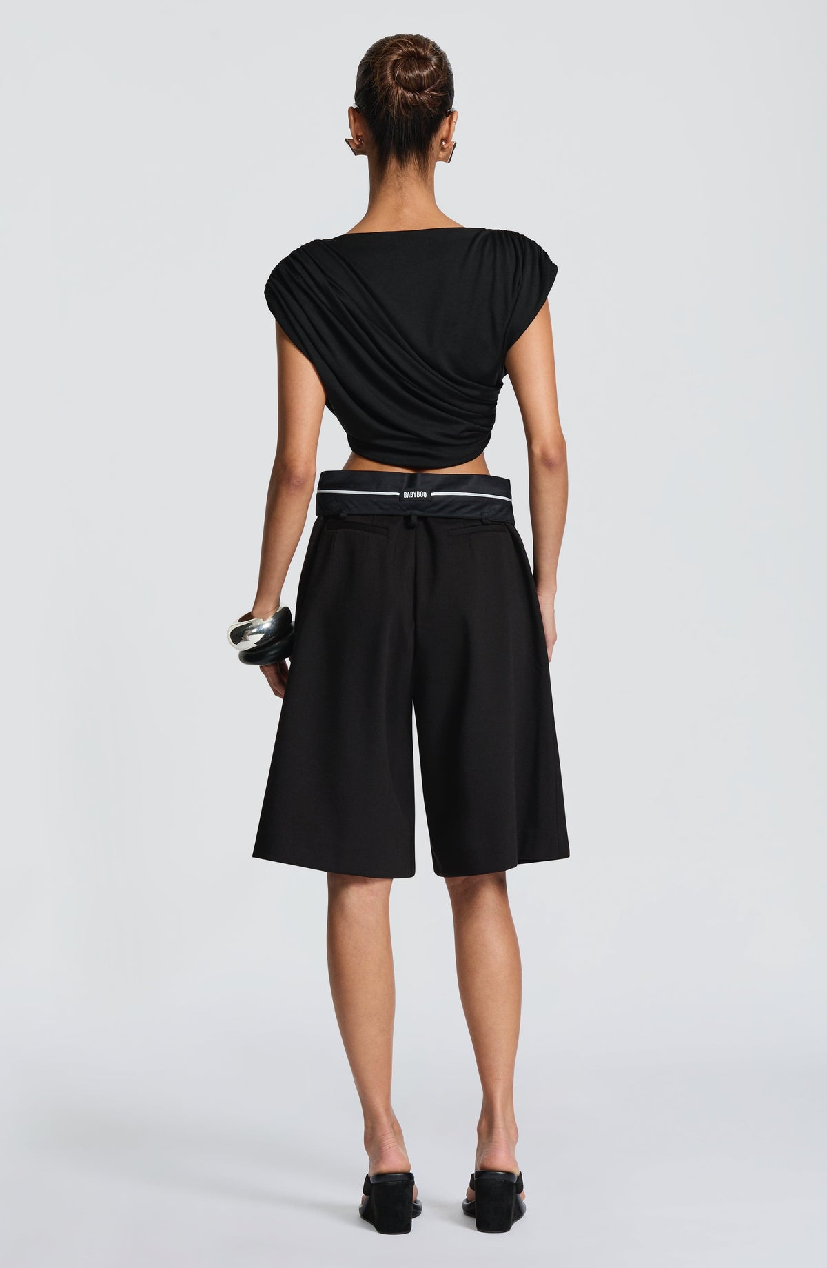 Flourenne Amarah Bermuda Shorts in Black