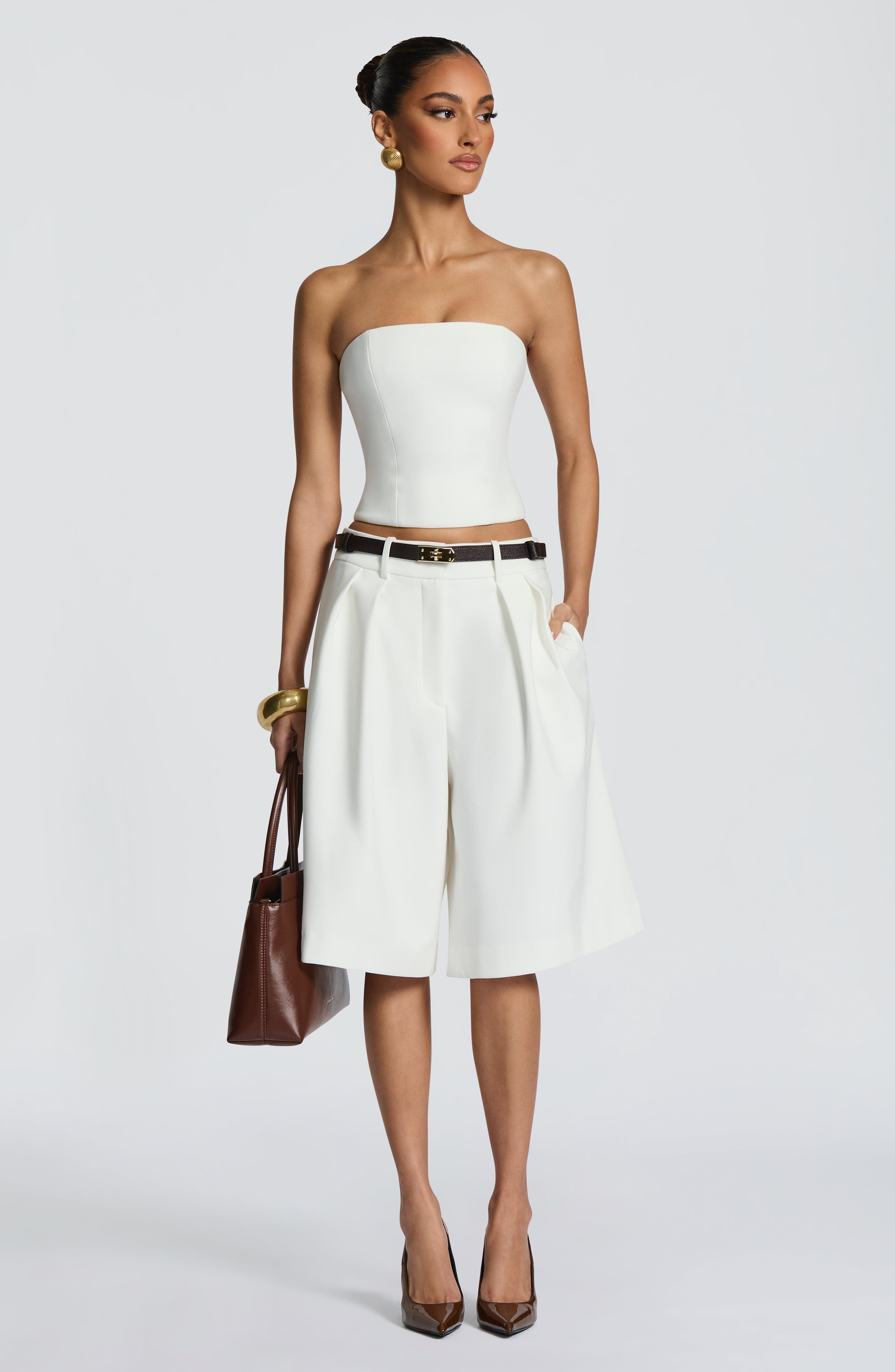Flourenne Amarah Bermuda Shorts in Ivory