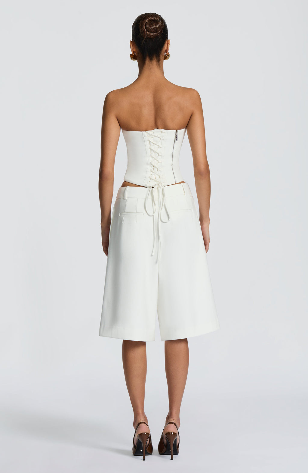 Flourenne Amarah Bermuda Shorts in Ivory