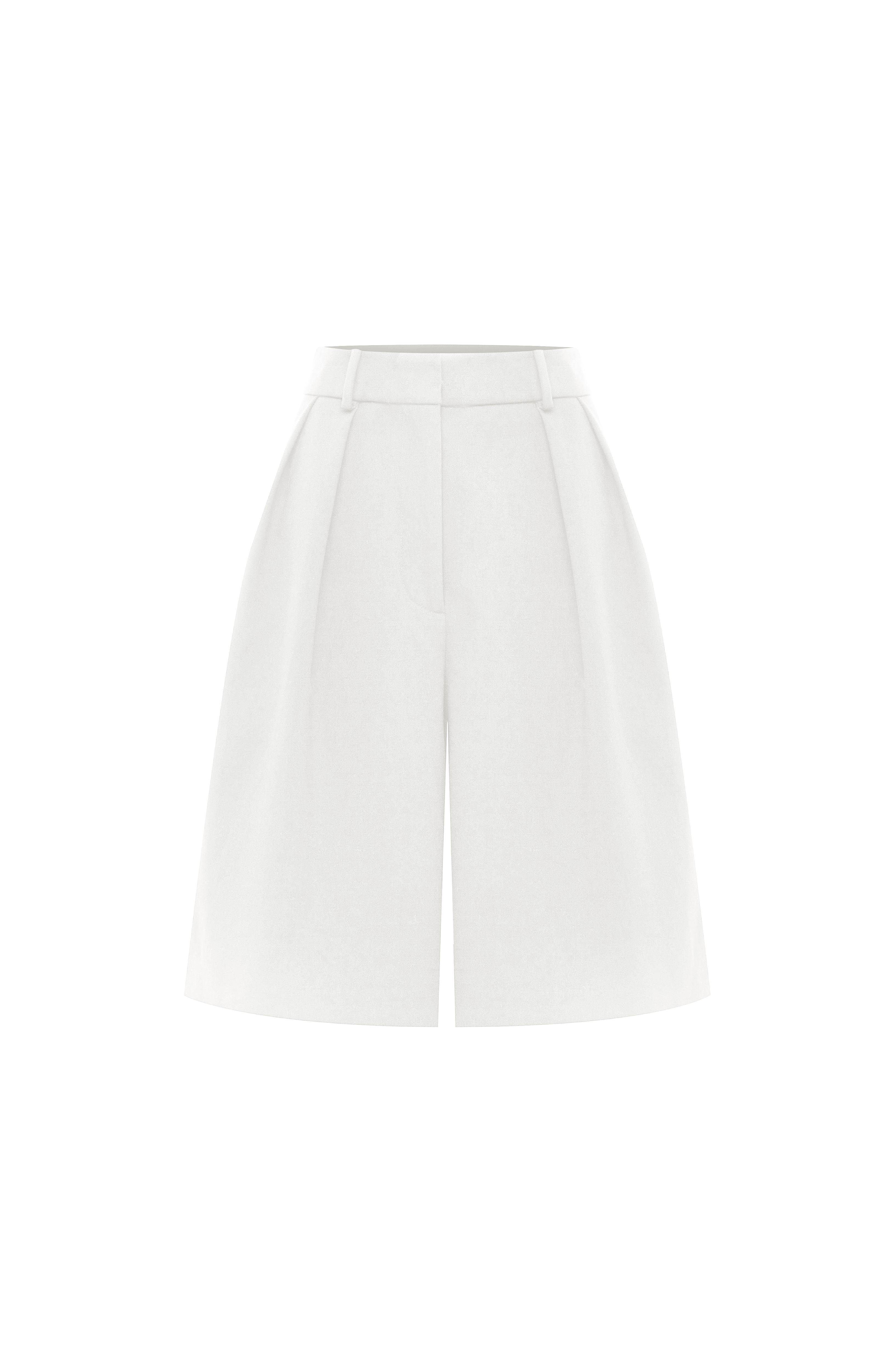 Flourenne Amarah Bermuda Shorts in Ivory