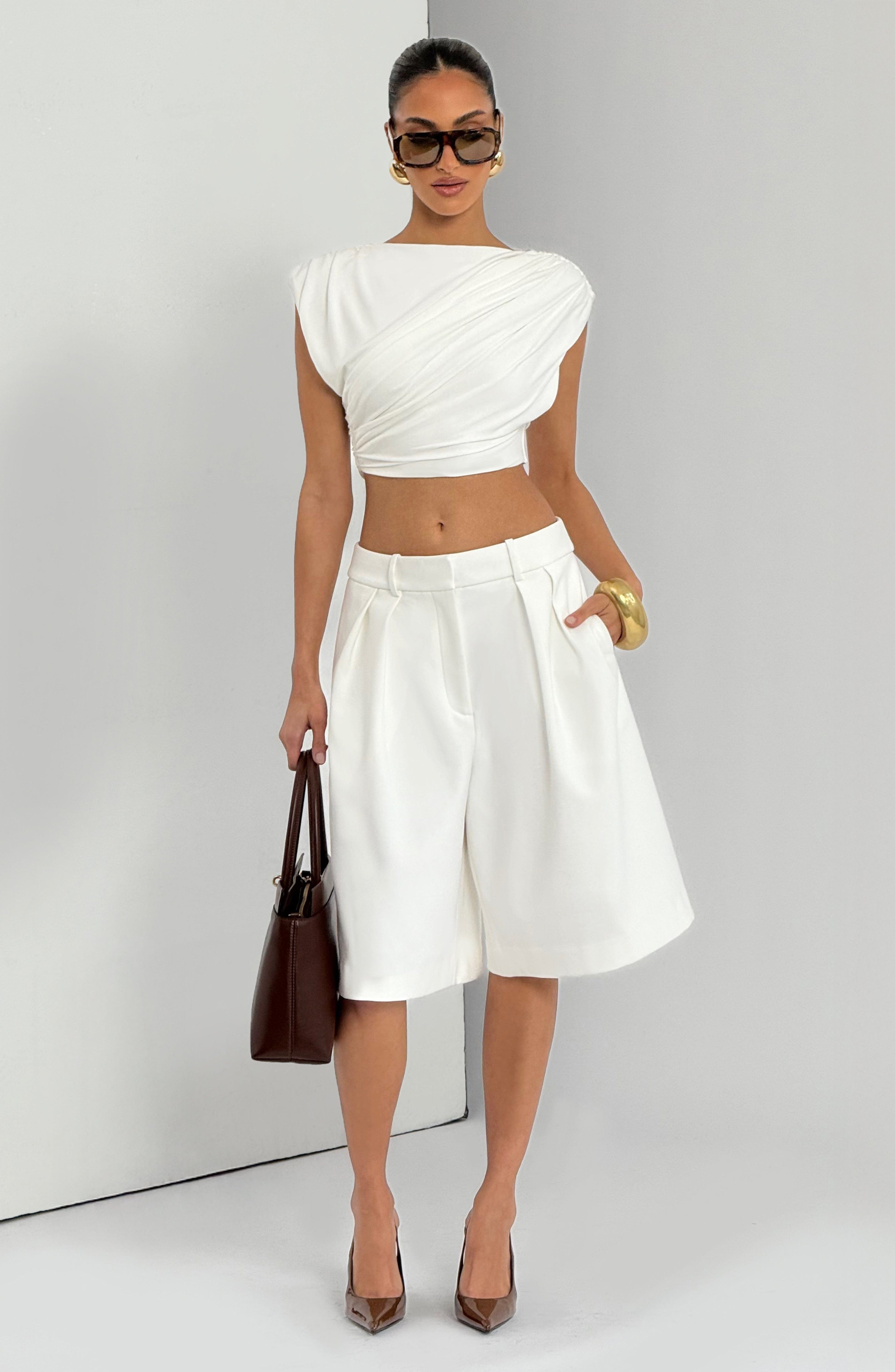Flourenne Amarah Bermuda Shorts in Ivory