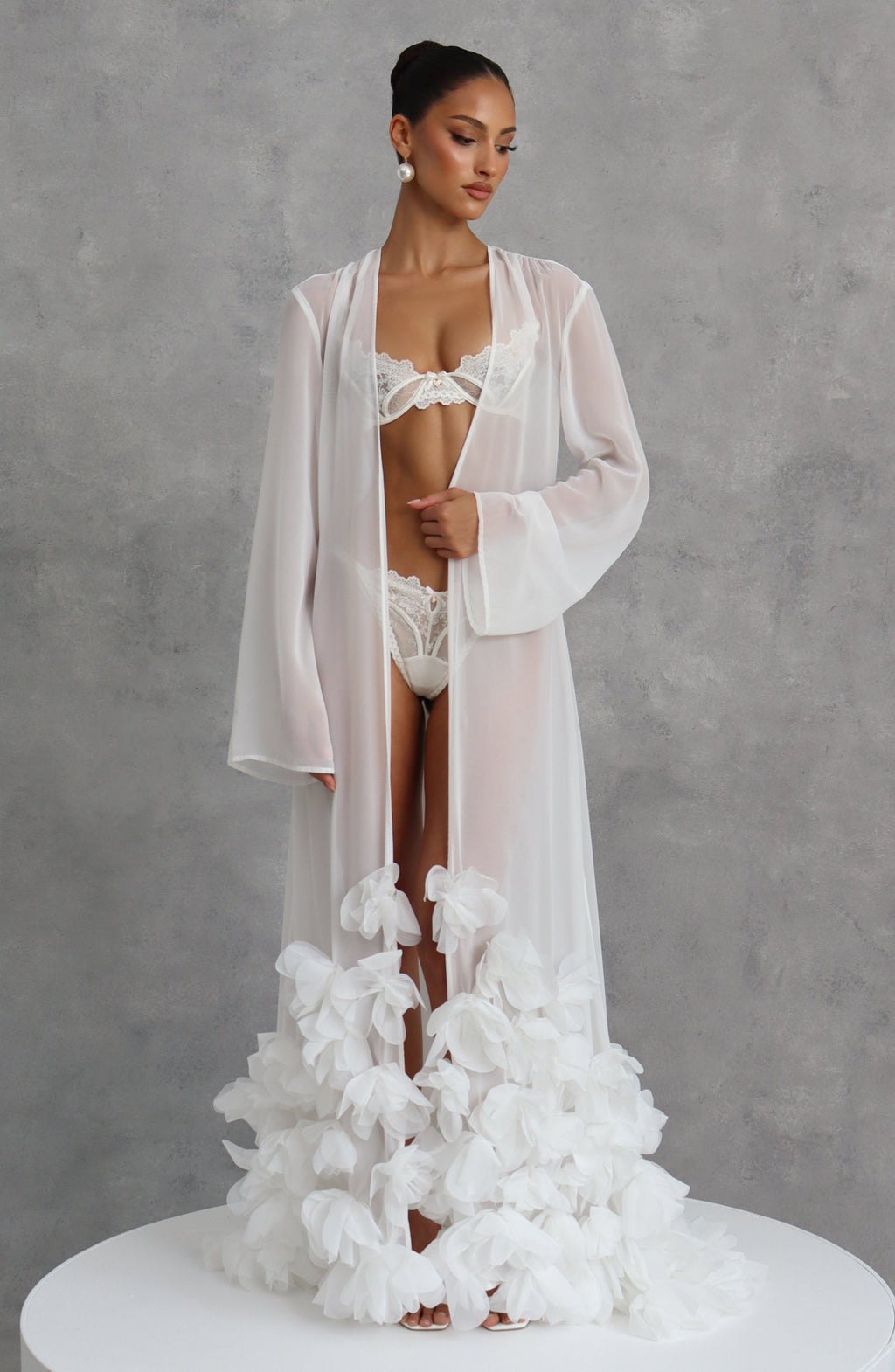 Flourenne Amelia Dressing Gown in Ivory