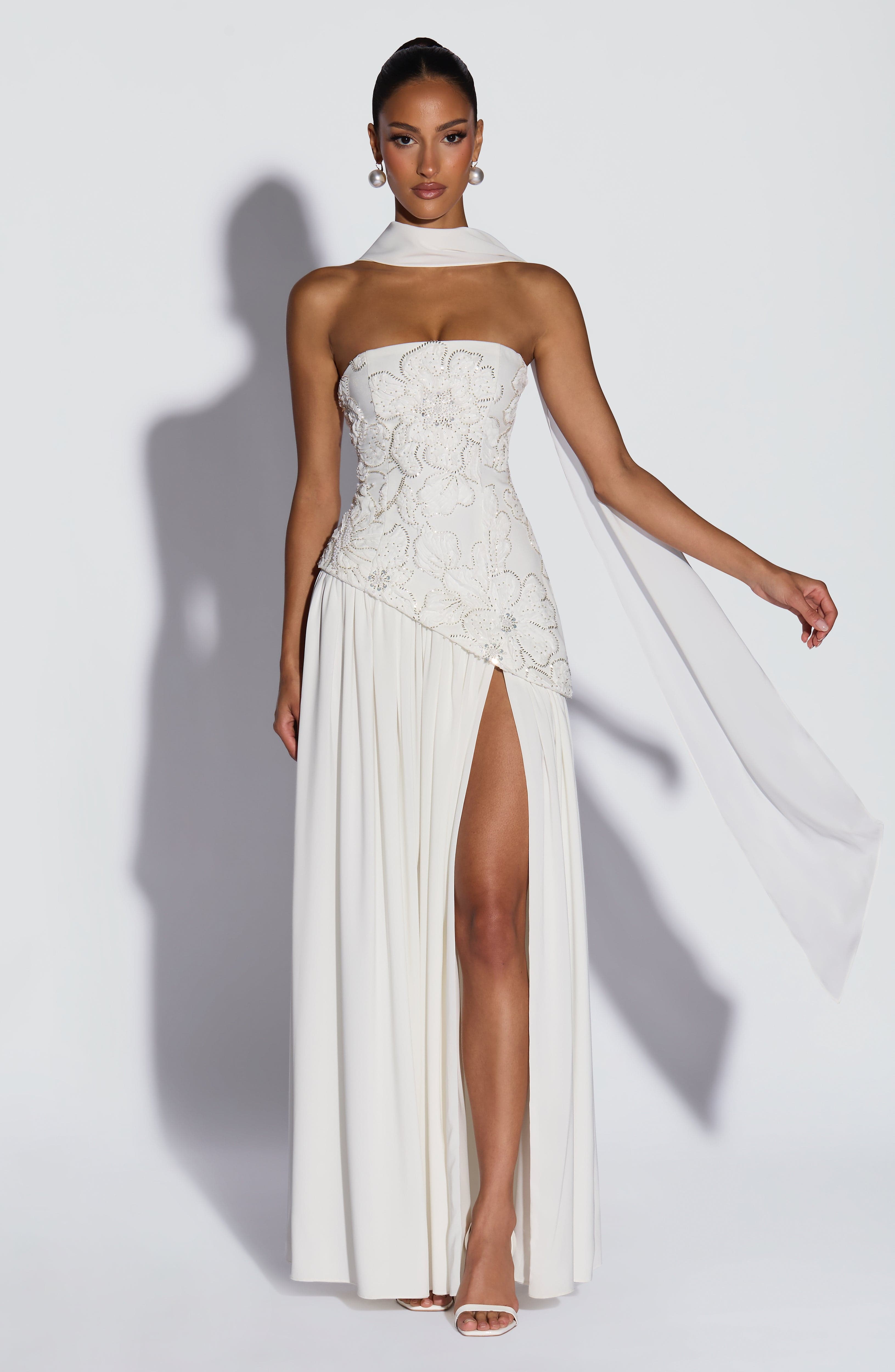 Flourenne Anneka Maxi Dress in Ivory