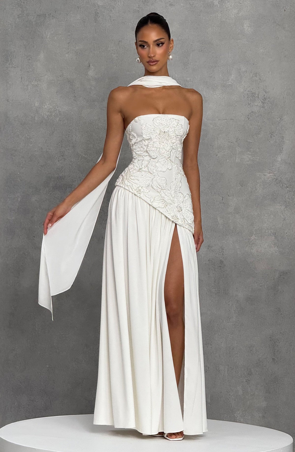 Flourenne Anneka Maxi Dress in Ivory