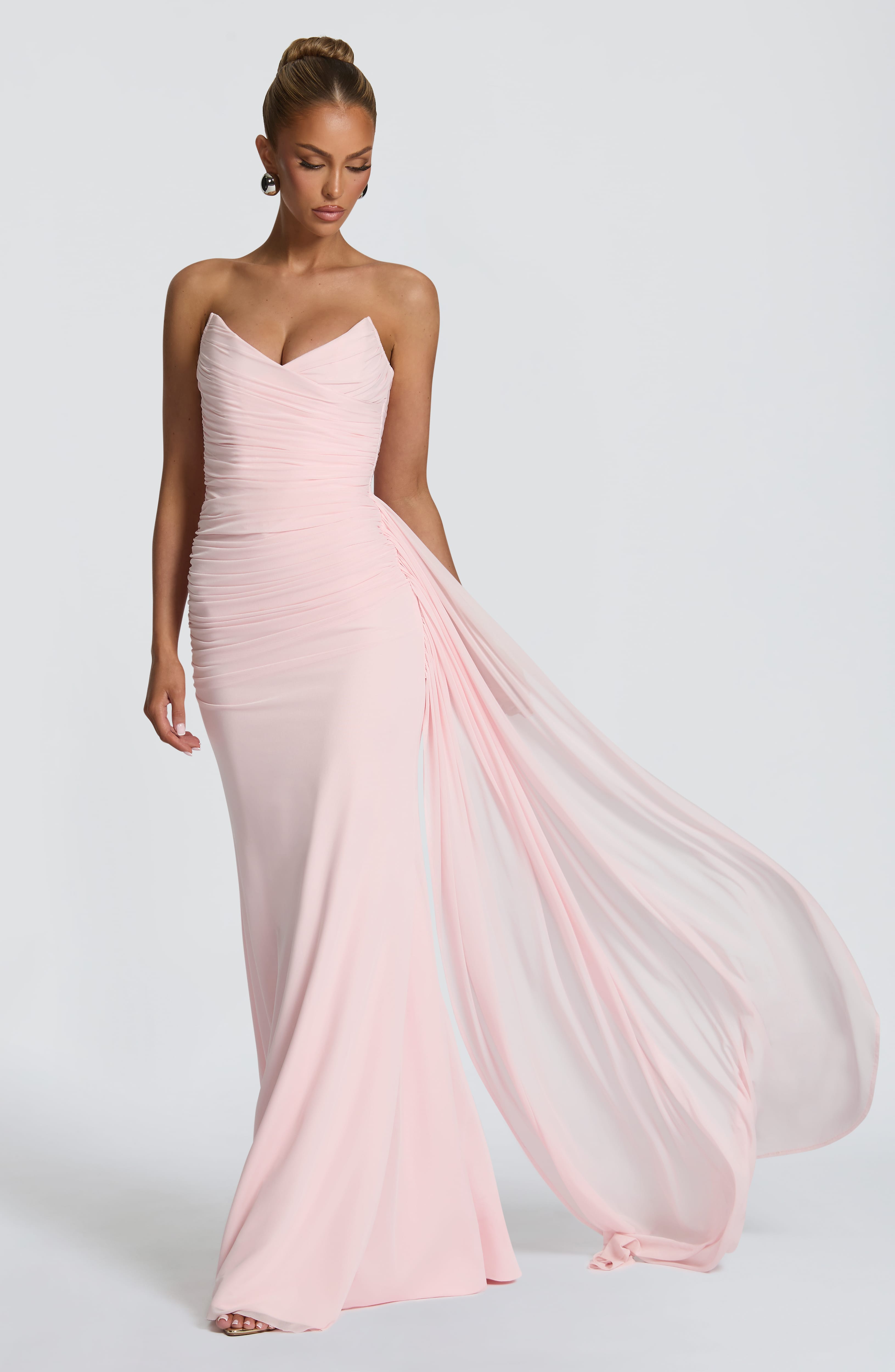 Flourenne Ashira Maxi Dress in Blush