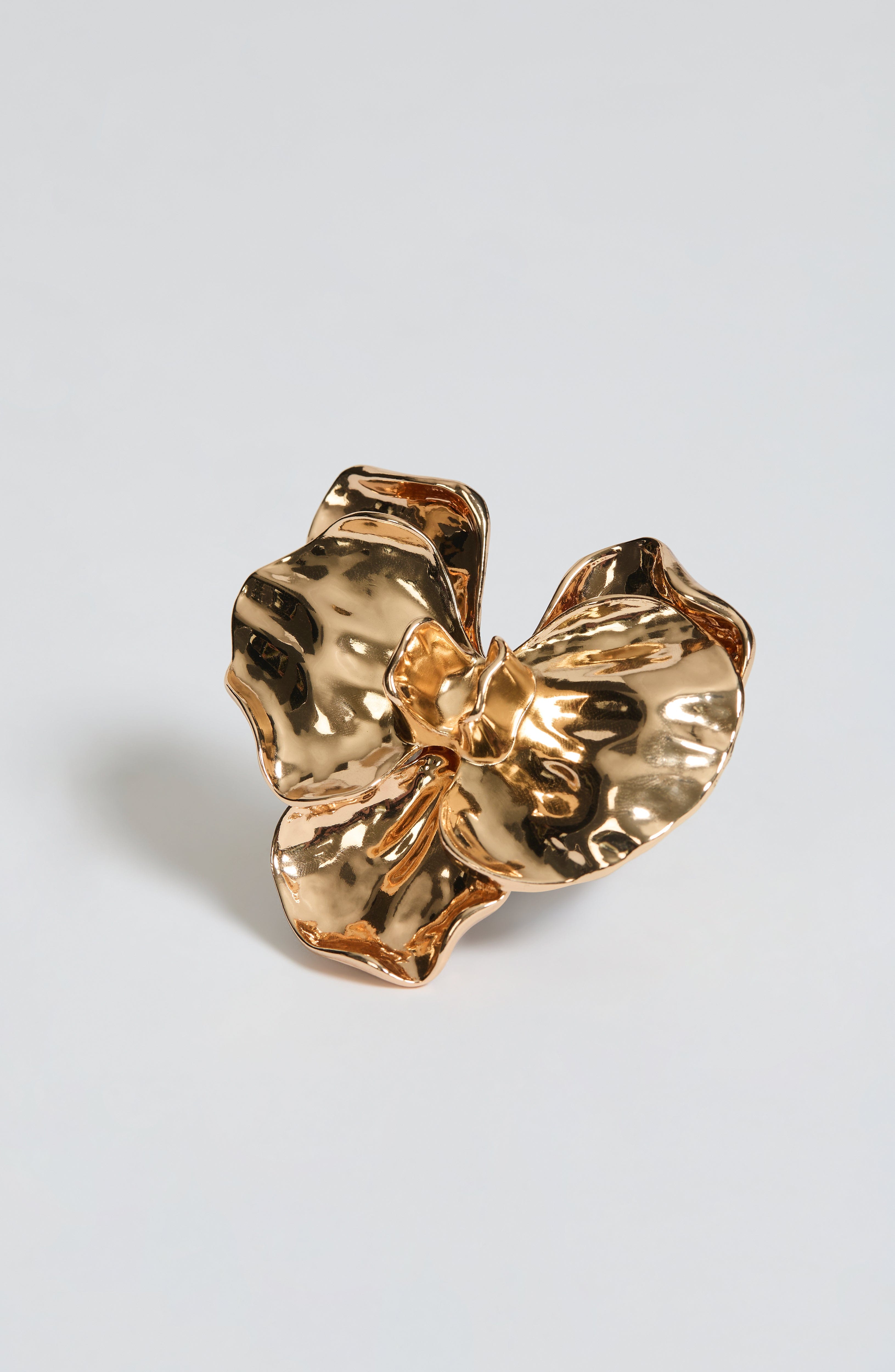 Flourenne Ava Brooch in Gold