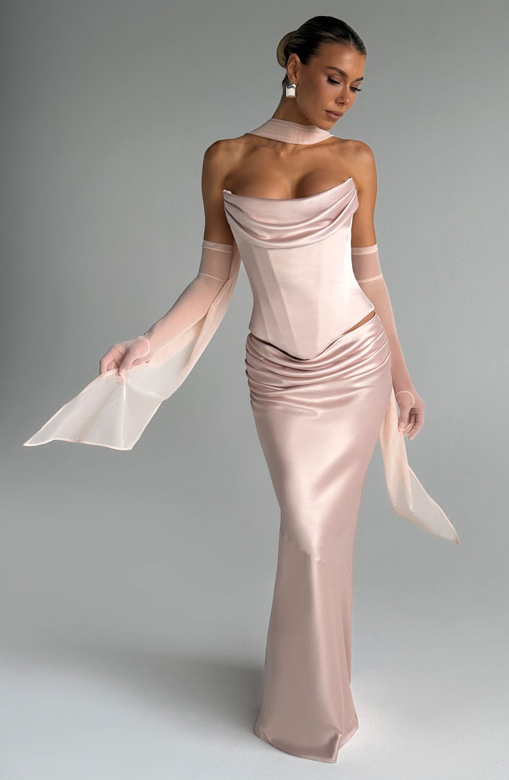 Flourenne Aylah Scarf in Soft Peach