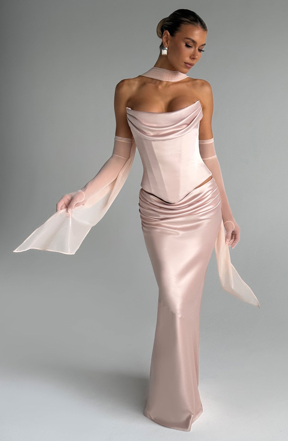 Flourenne Aylah Scarf in Soft Peach