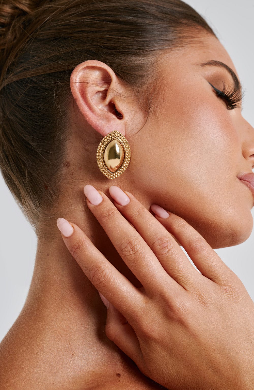 Flourenne Azra Earrings in Gold