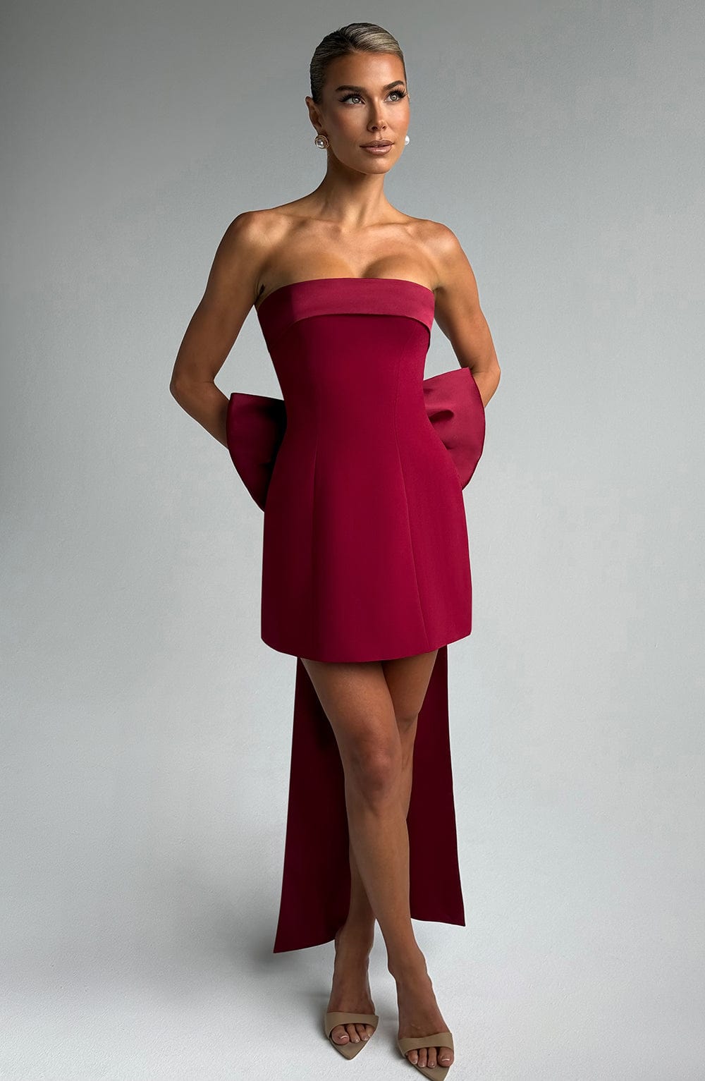 Flourenne Bellamie Mini Dress in Wine