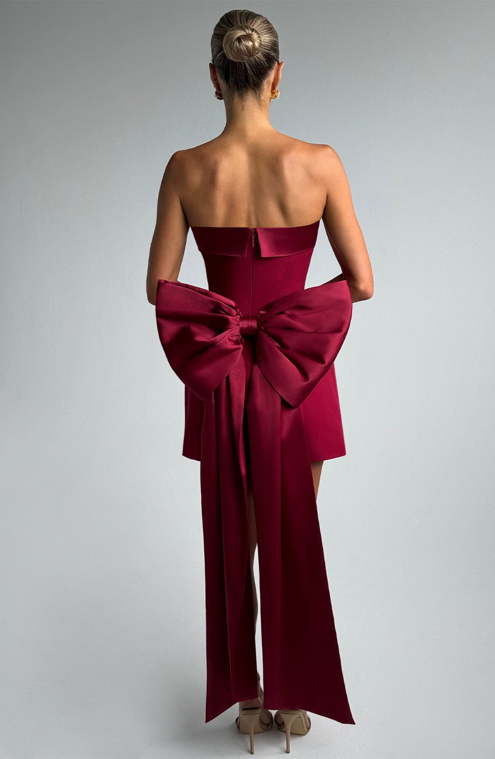 Flourenne Bellamie Mini Dress in Wine