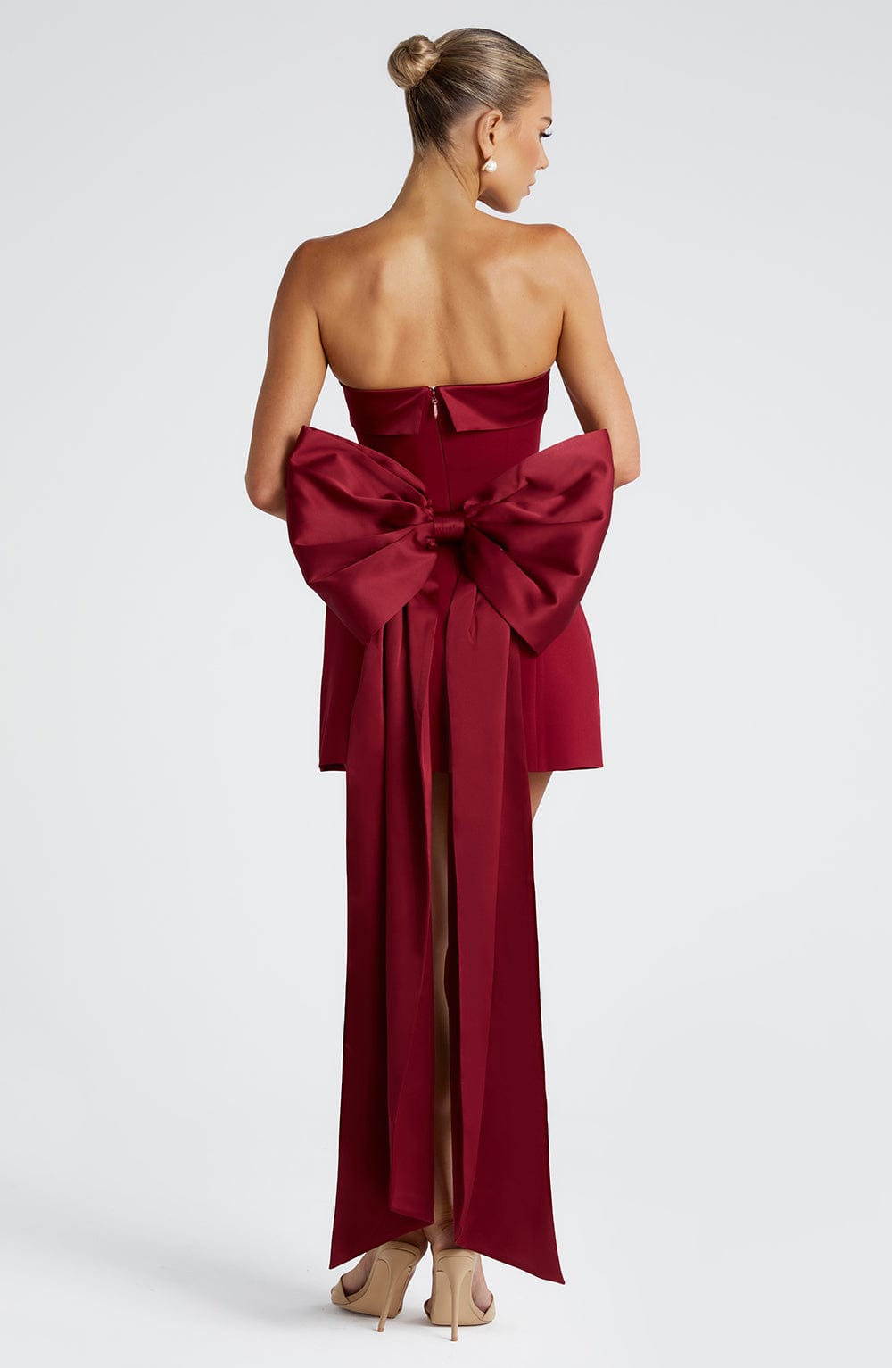 Flourenne Bellamie Mini Dress in Wine