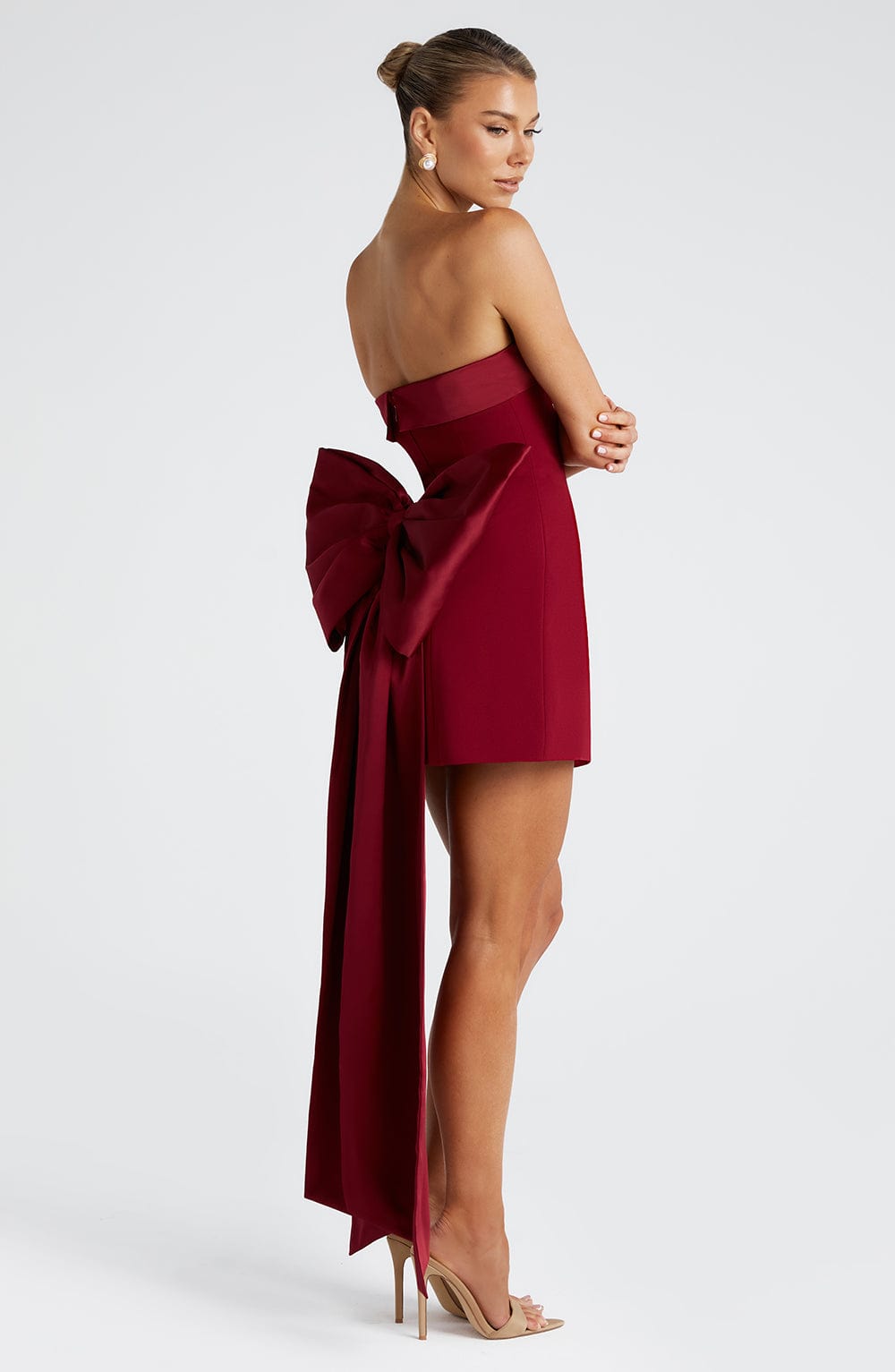 Flourenne Bellamie Mini Dress in Wine