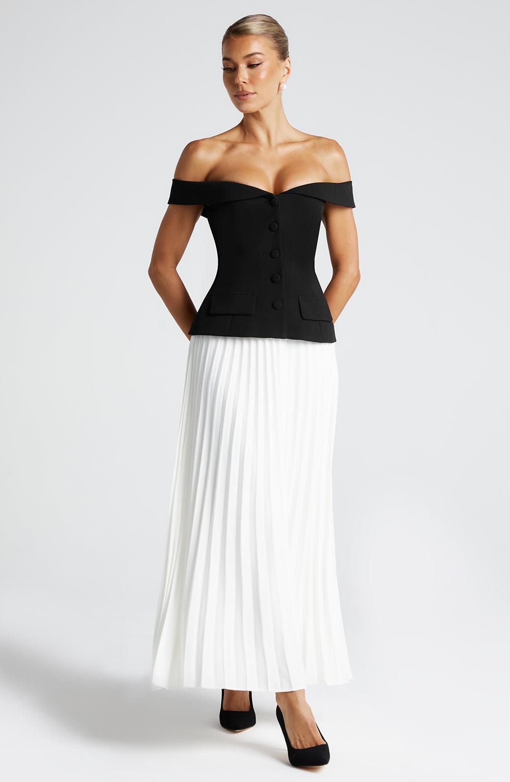 Flourenne Blakely Top in Black
