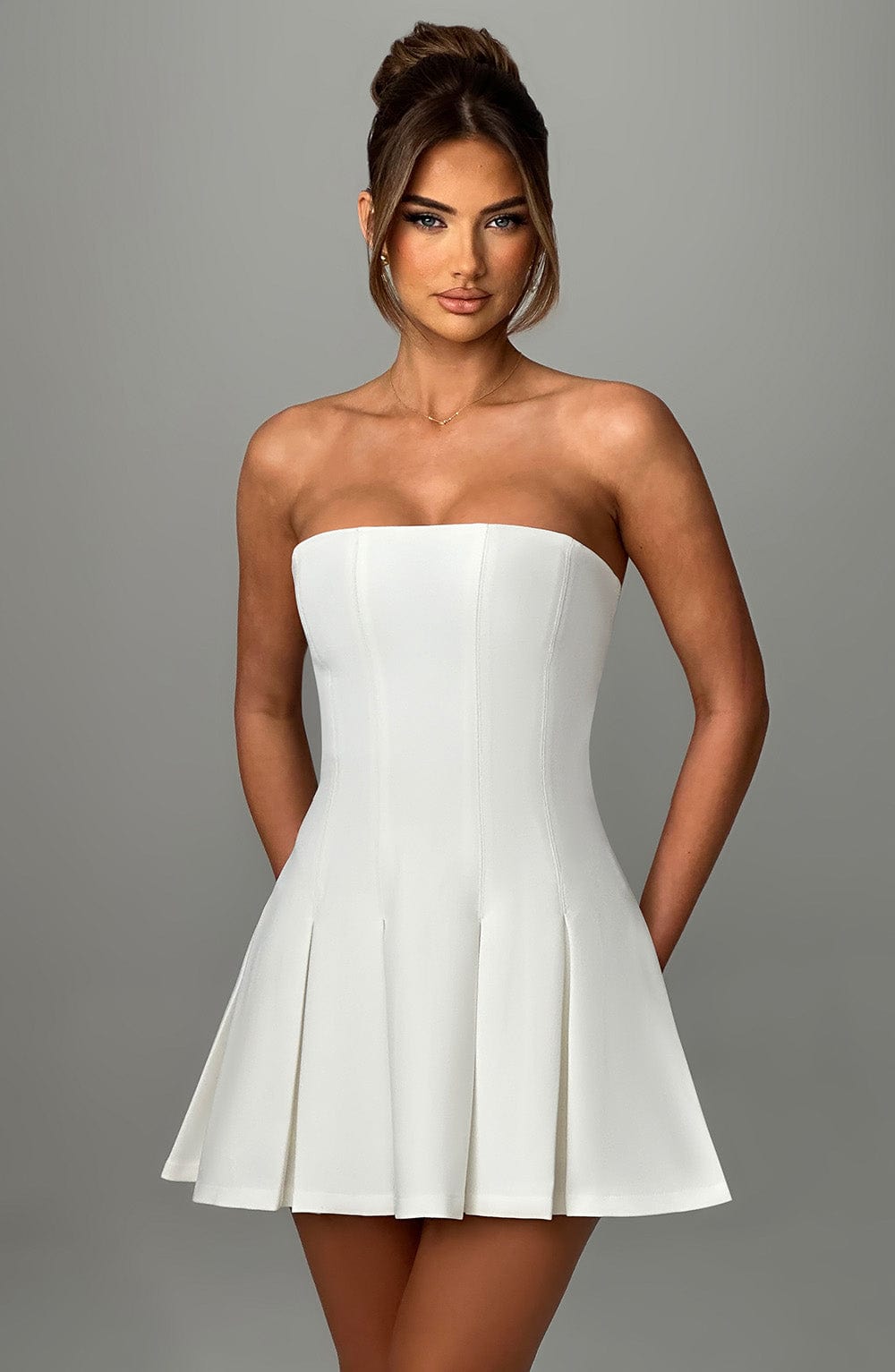 Flourenne Bryony Mini Dress in Ivory