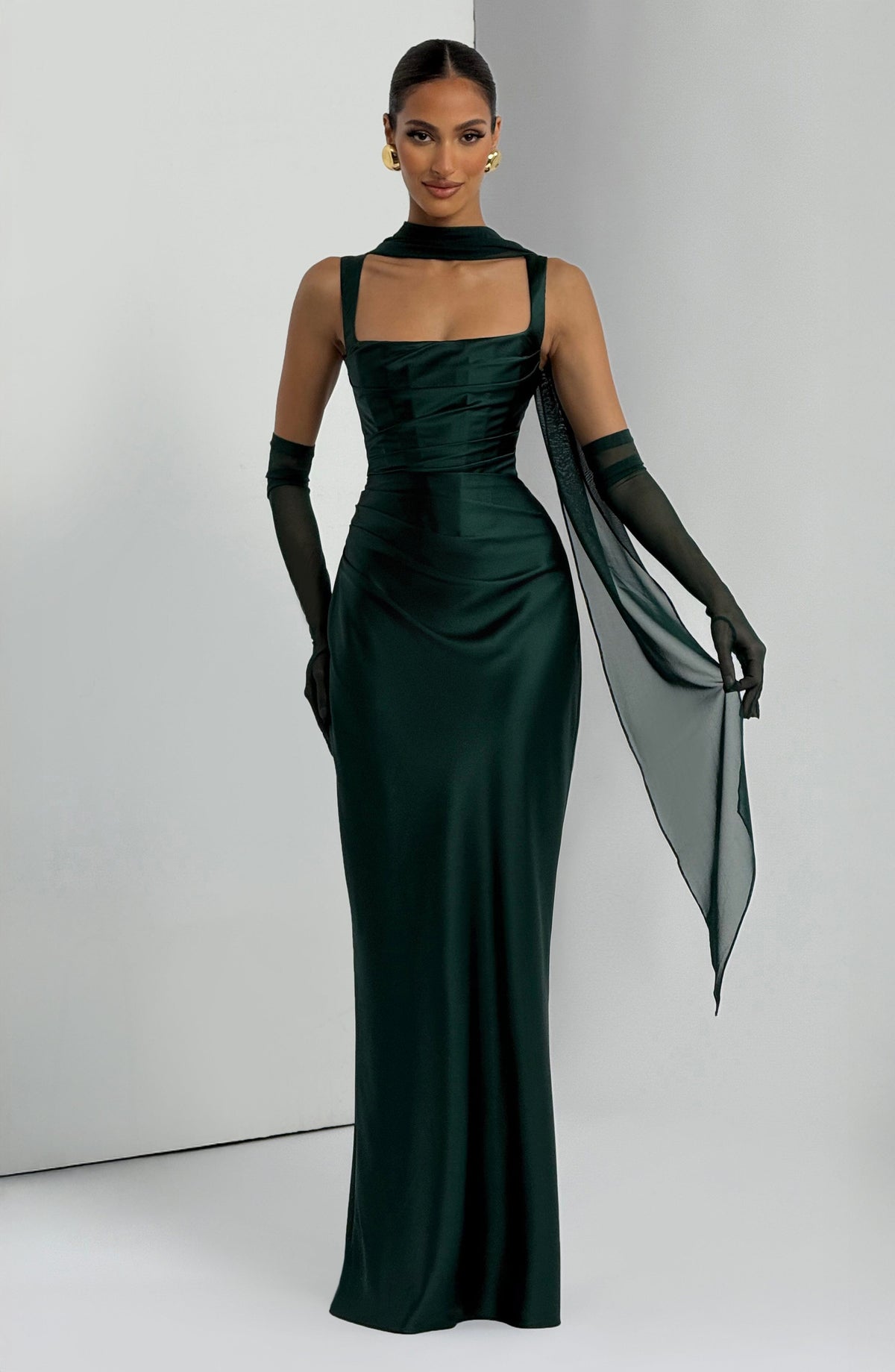 Flourenne Calandra Maxi Dress in Emerald