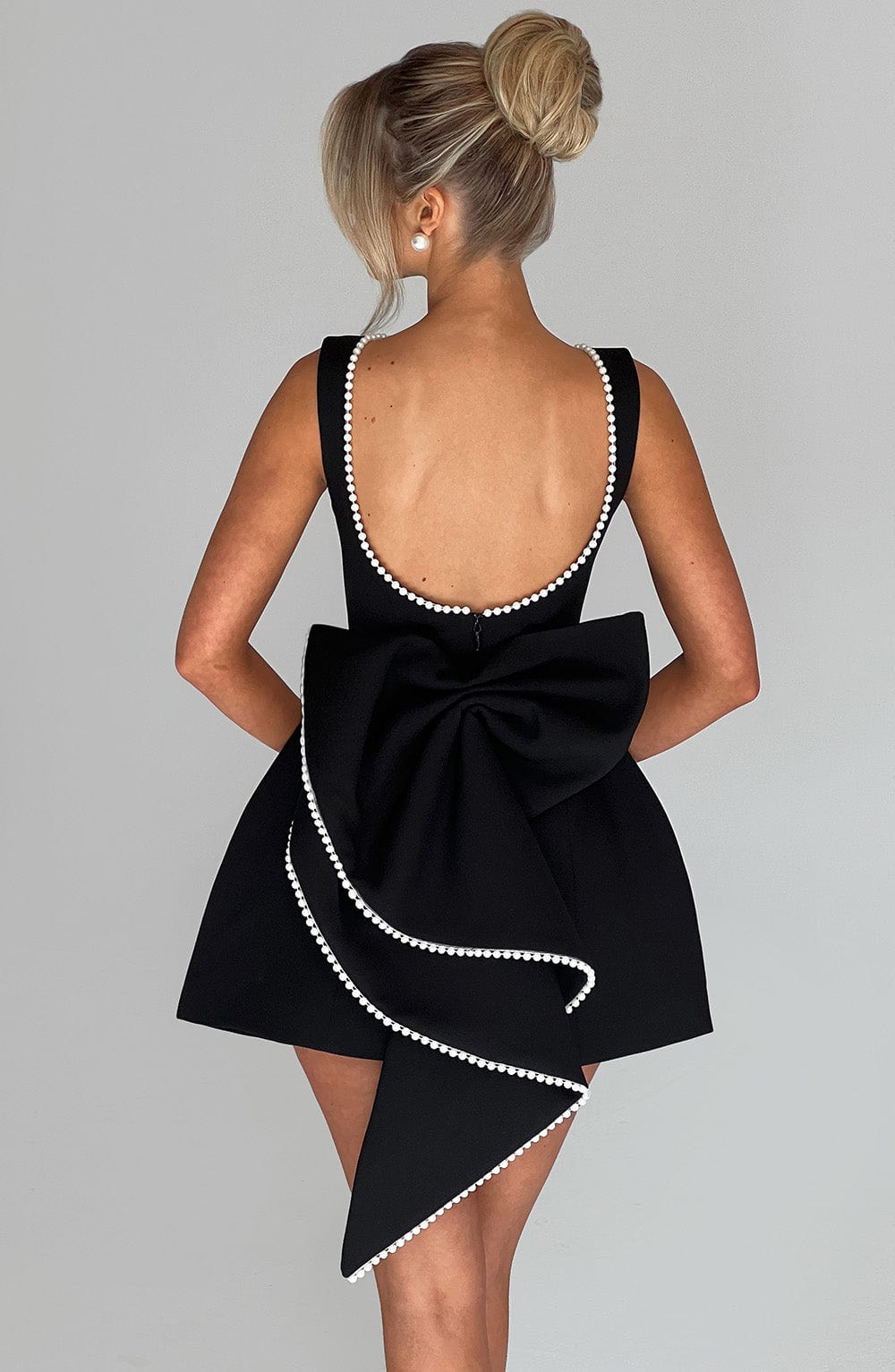 Flourenne Carys Mini Dress in Black