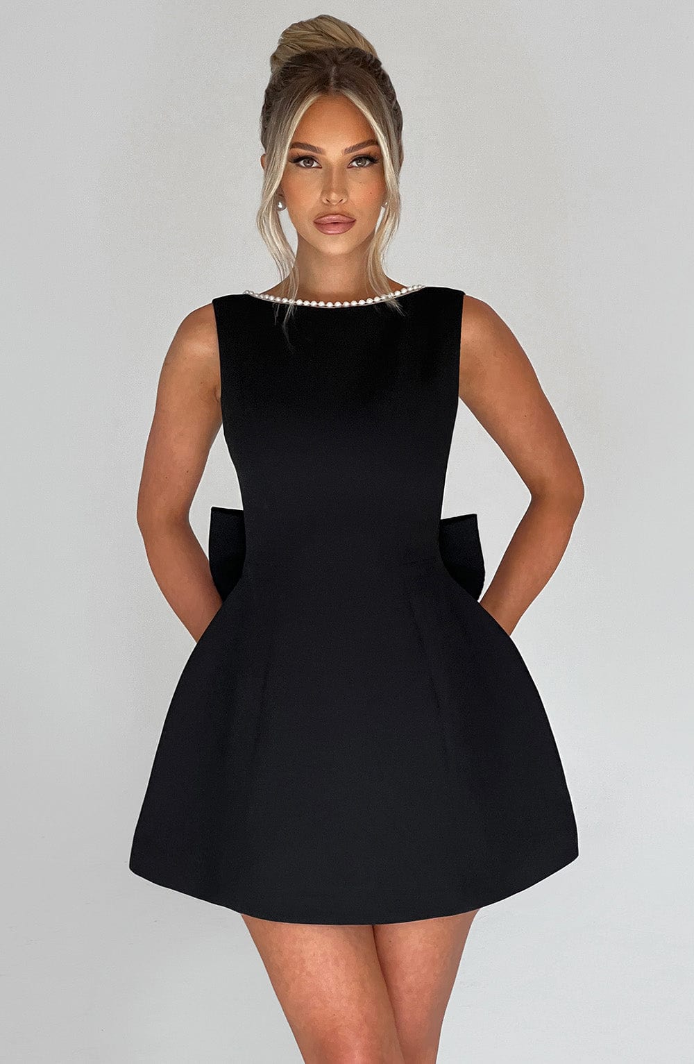 Flourenne Carys Mini Dress in Black