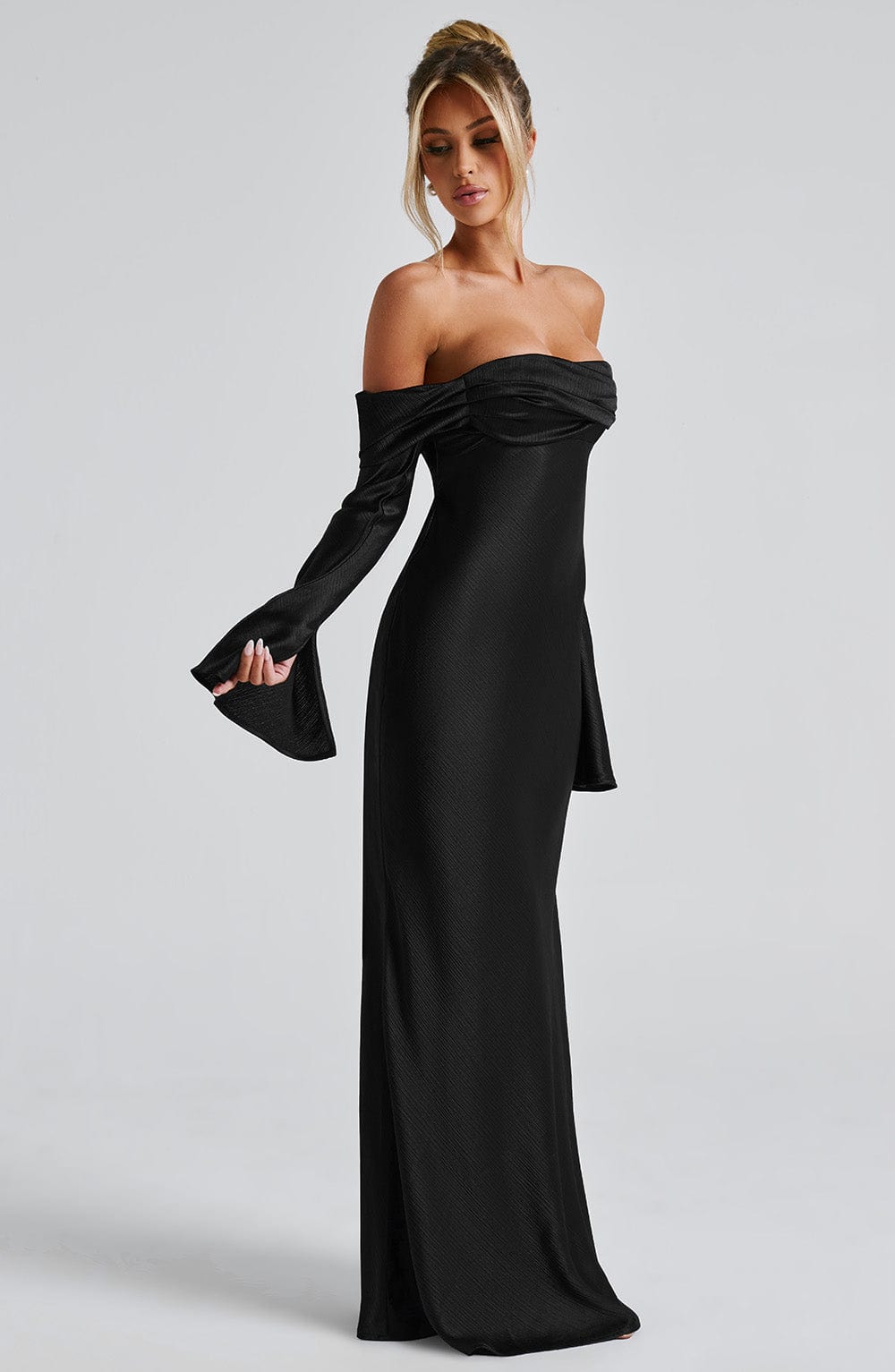 Flourenne Celeste Maxi Dress in Black