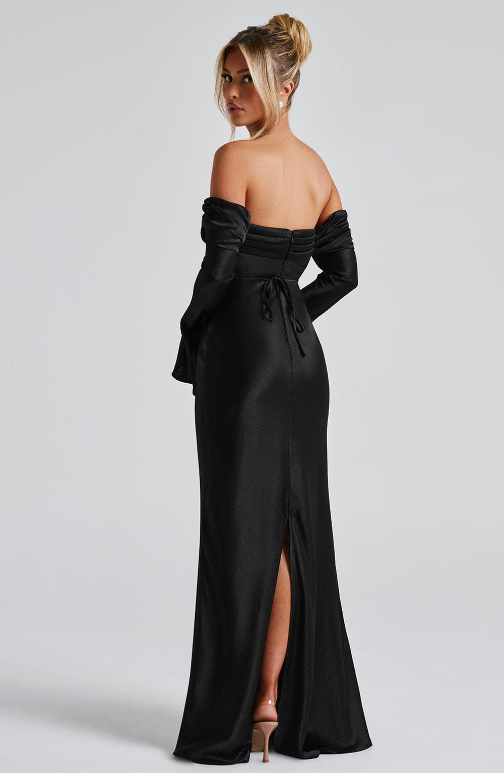 Flourenne Celeste Maxi Dress in Black
