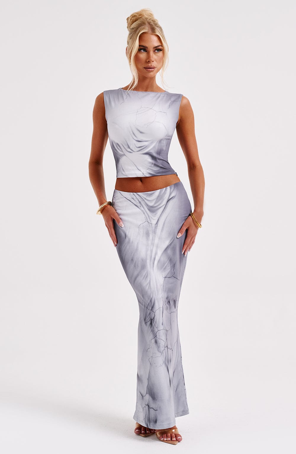 Flourenne Charmelle Top in Grey Body Print