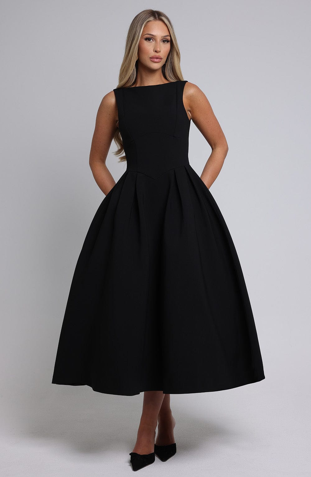 Flourenne Clarabelle Midi Dress in Black