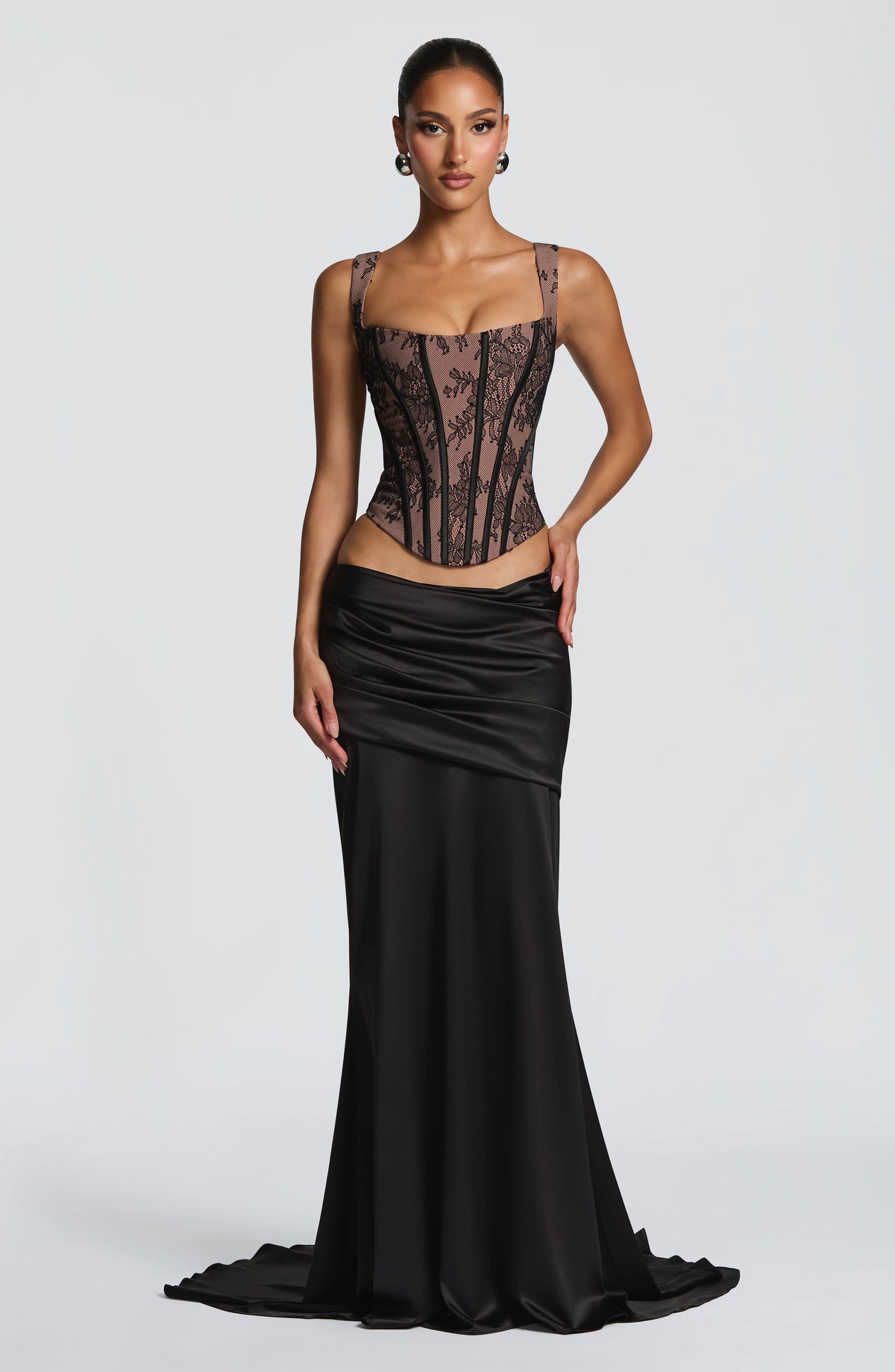 Flourenne Claudine Maxi Skirt in Black