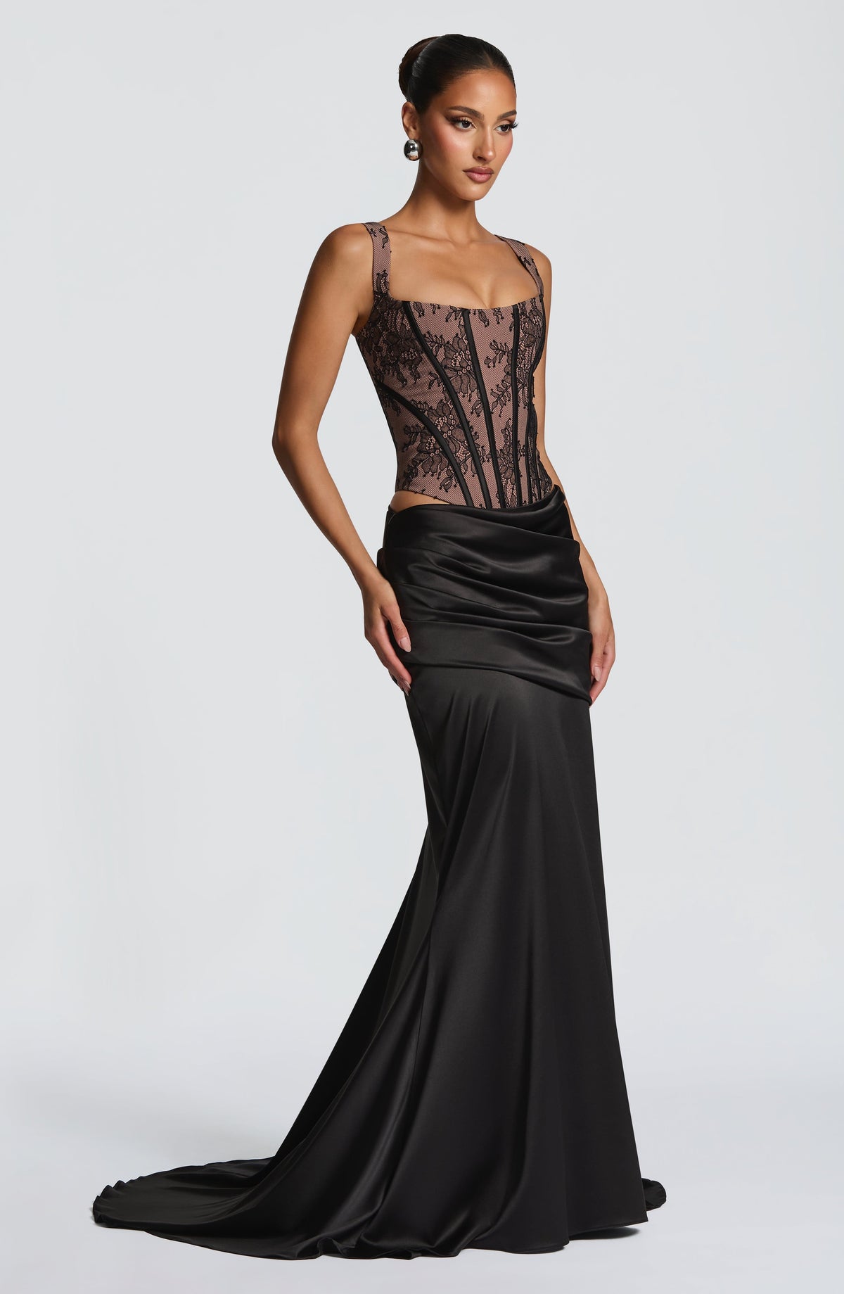Flourenne Claudine Maxi Skirt in Black