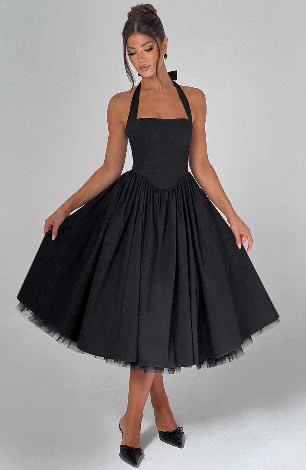 Flourenne Cressia Midi Dress in Black