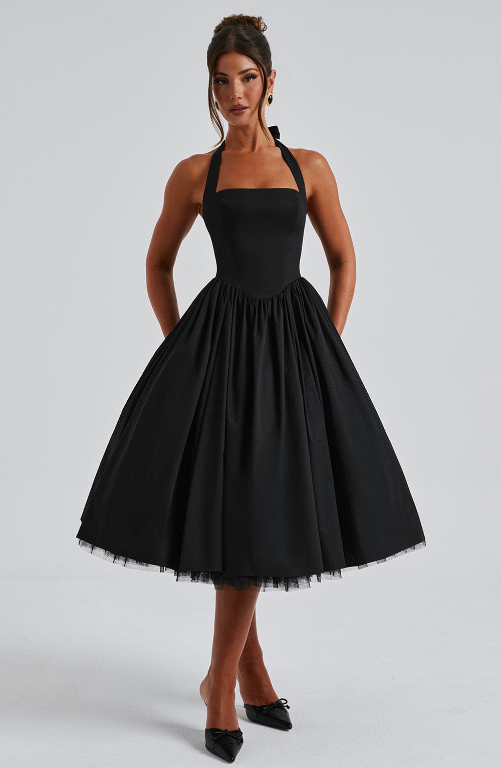 Flourenne Cressia Midi Dress in Black