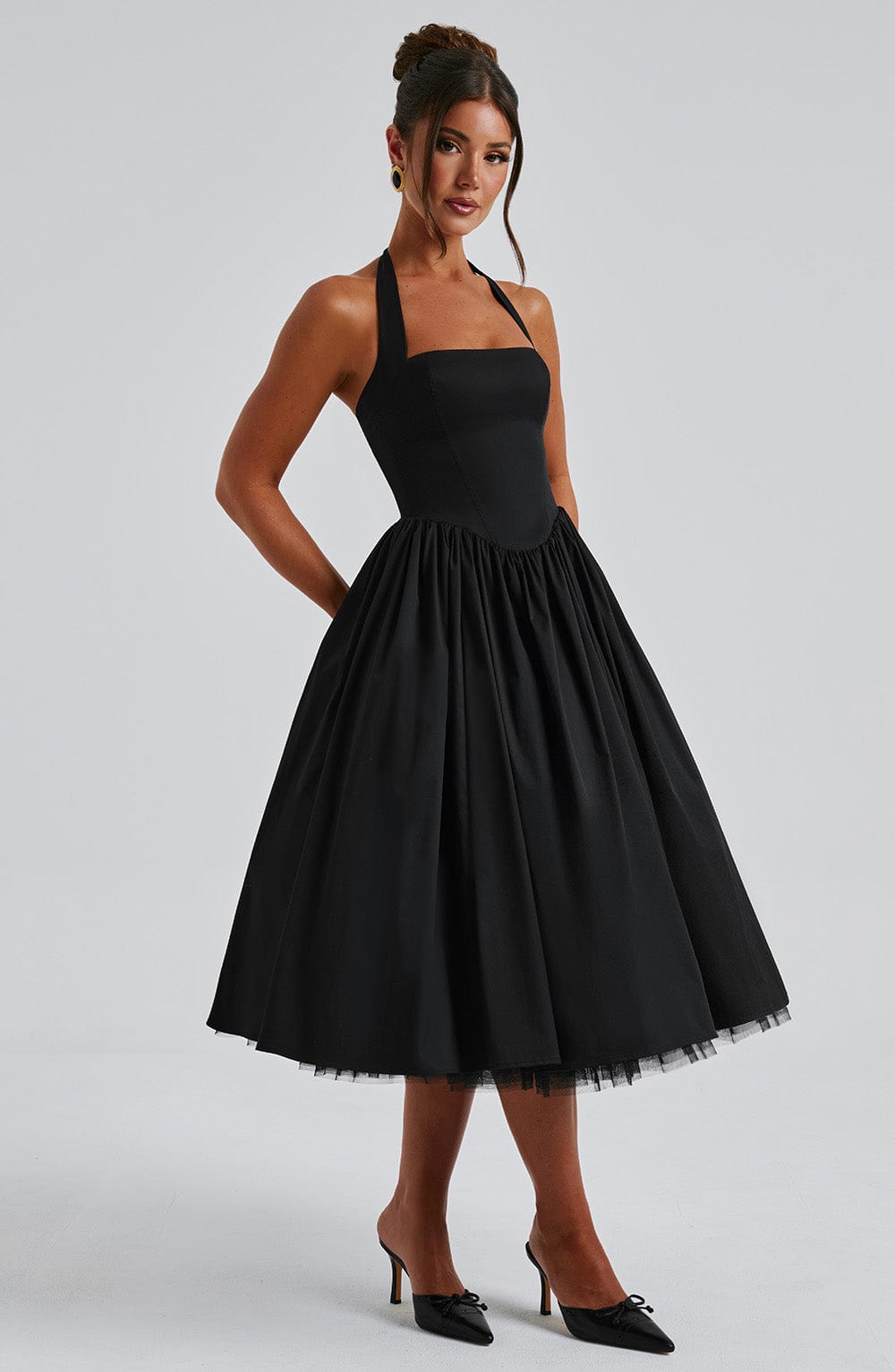 Flourenne Cressia Midi Dress in Black