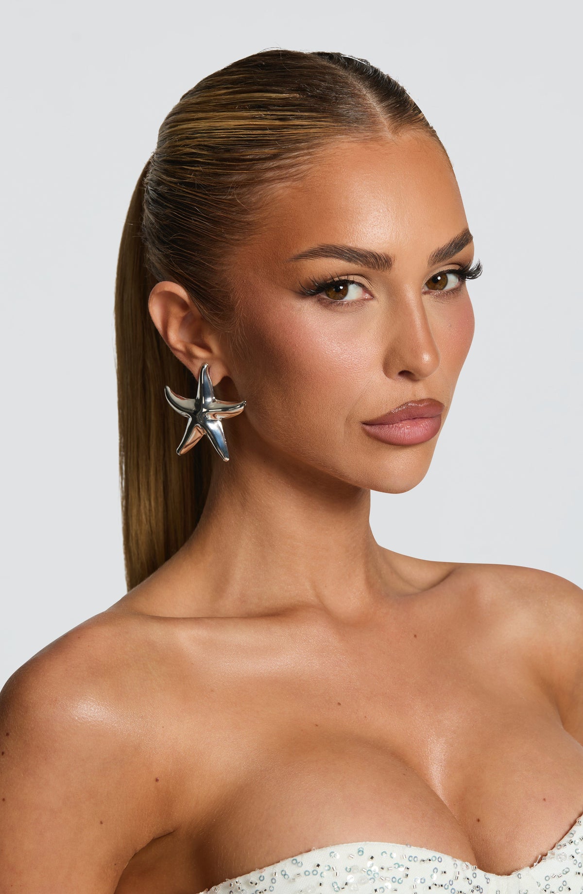 Flourenne Dakonna Earrings in Silver