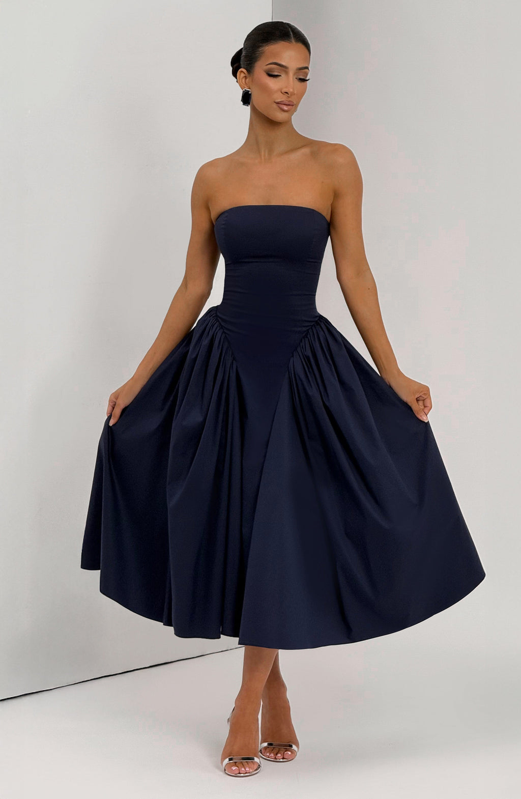Flourenne Darlena Midi Dress in Navy