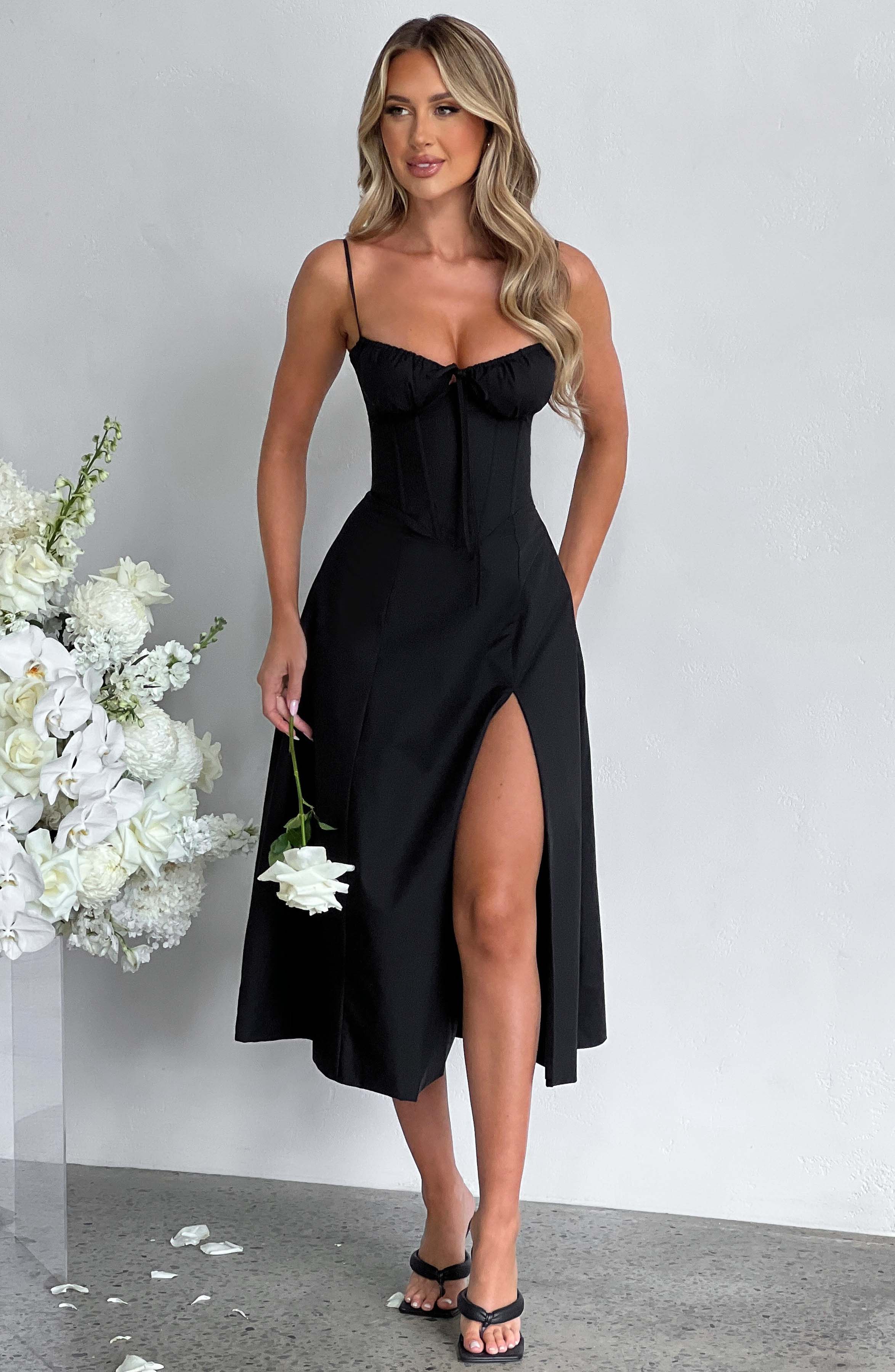 Flourenne Deandra Midi Dress in Black