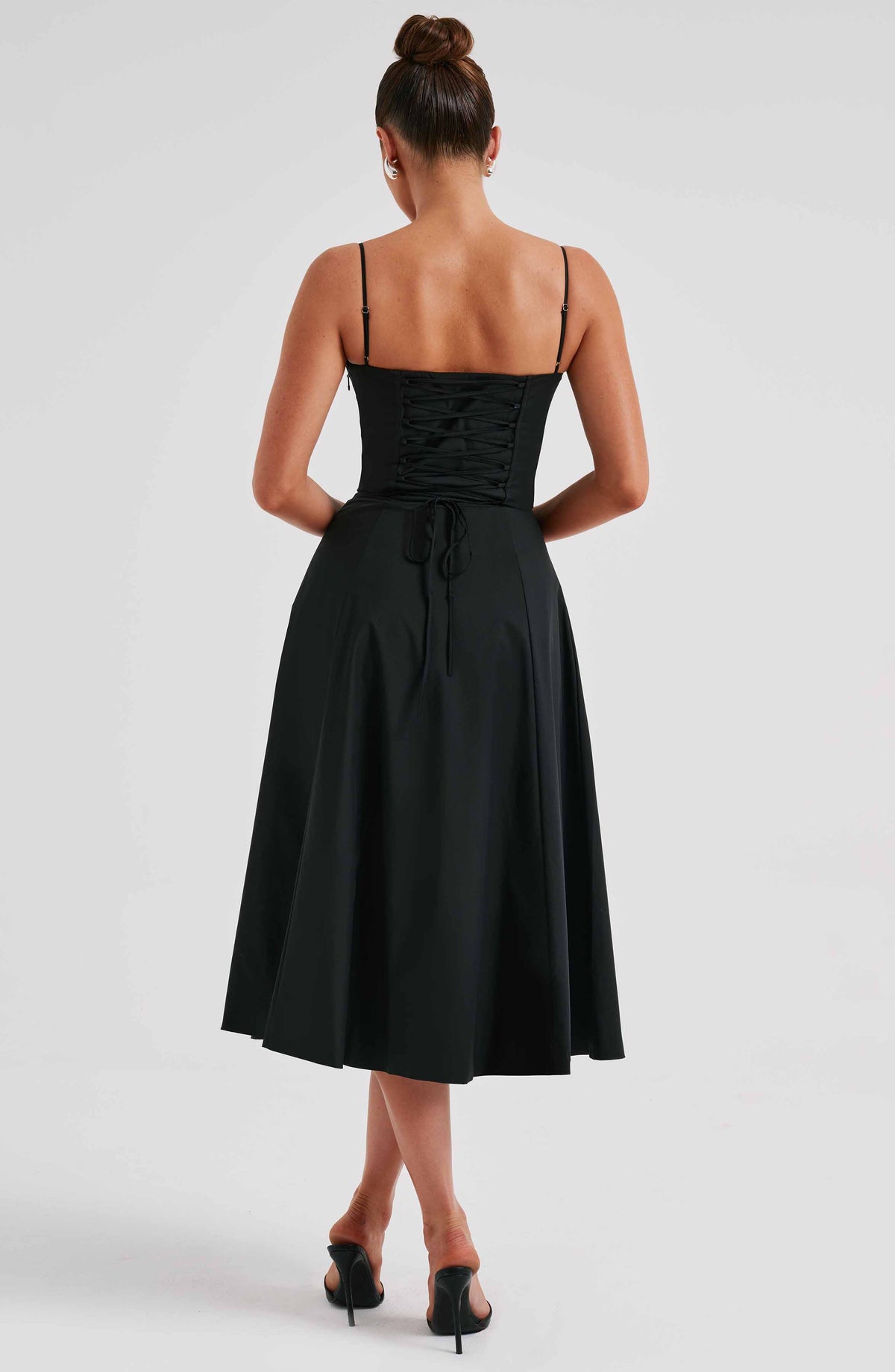 Flourenne Deandra Midi Dress in Black
